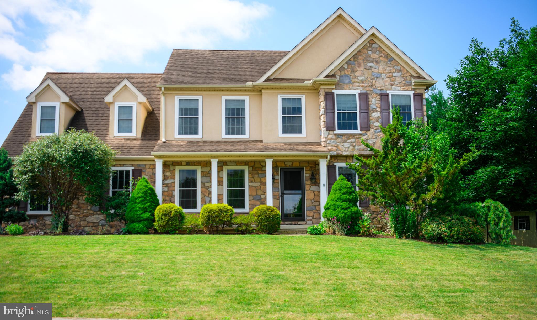 SUNSET RIDGE - Residential