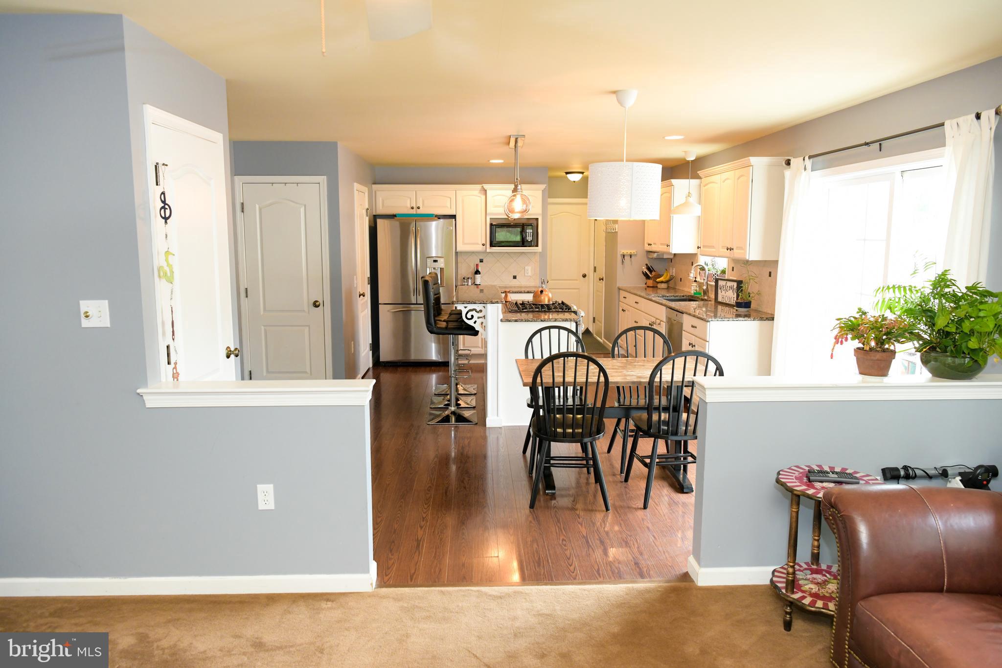 SUNSET RIDGE - Residential