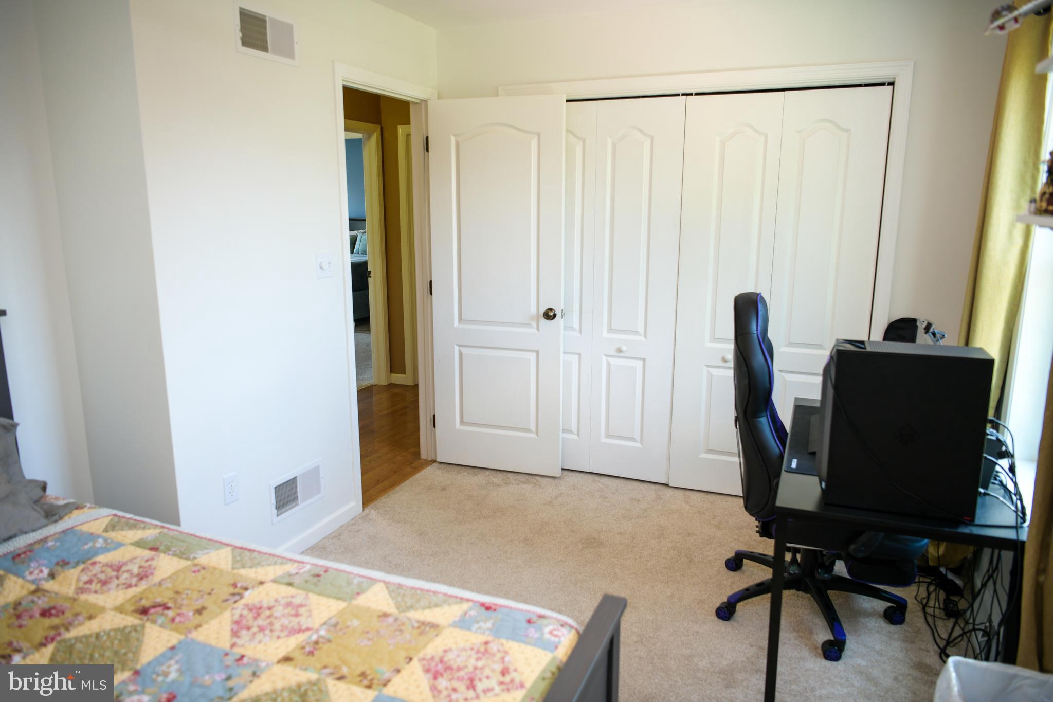 SUNSET RIDGE - Residential