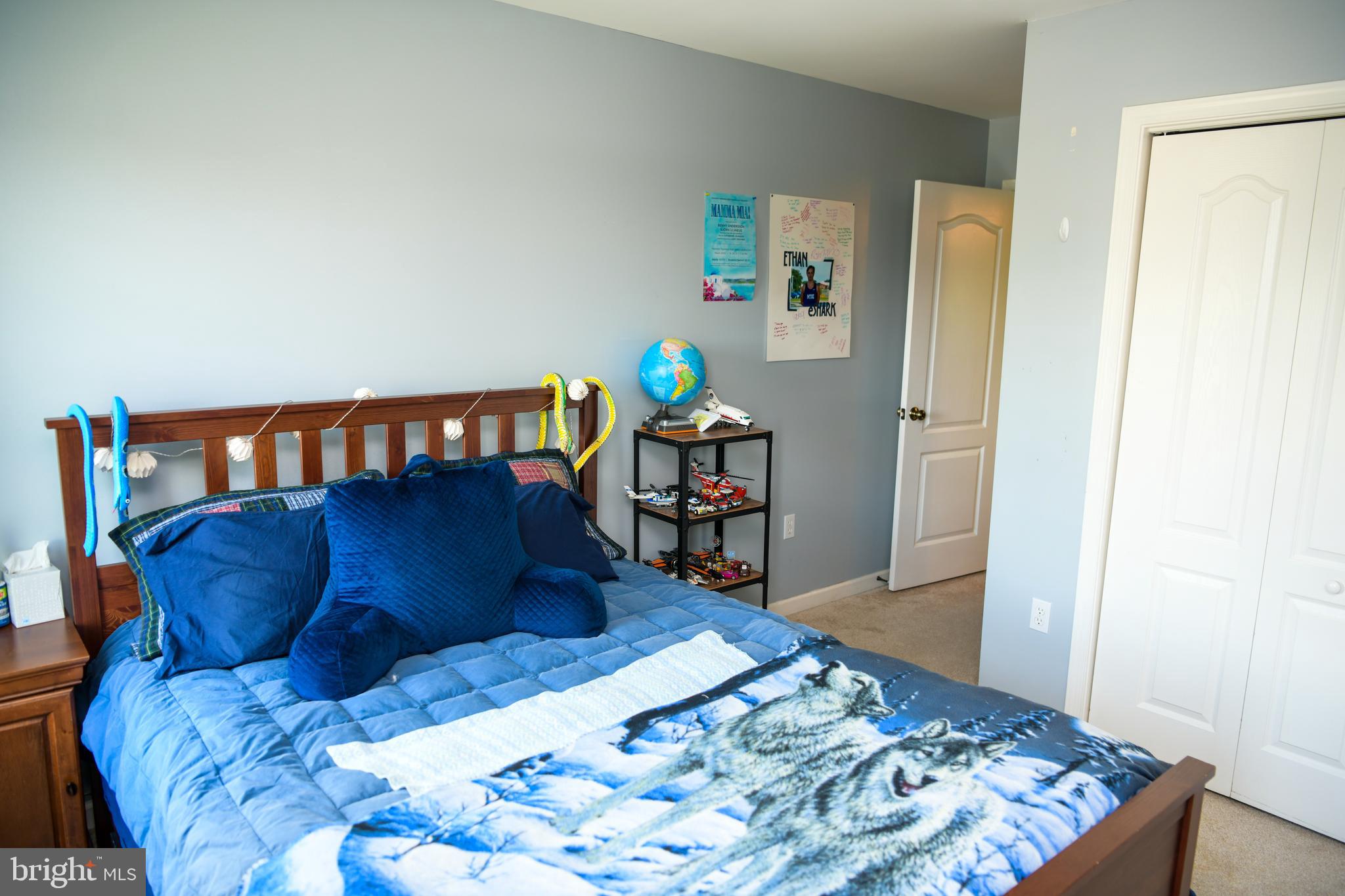 SUNSET RIDGE - Residential