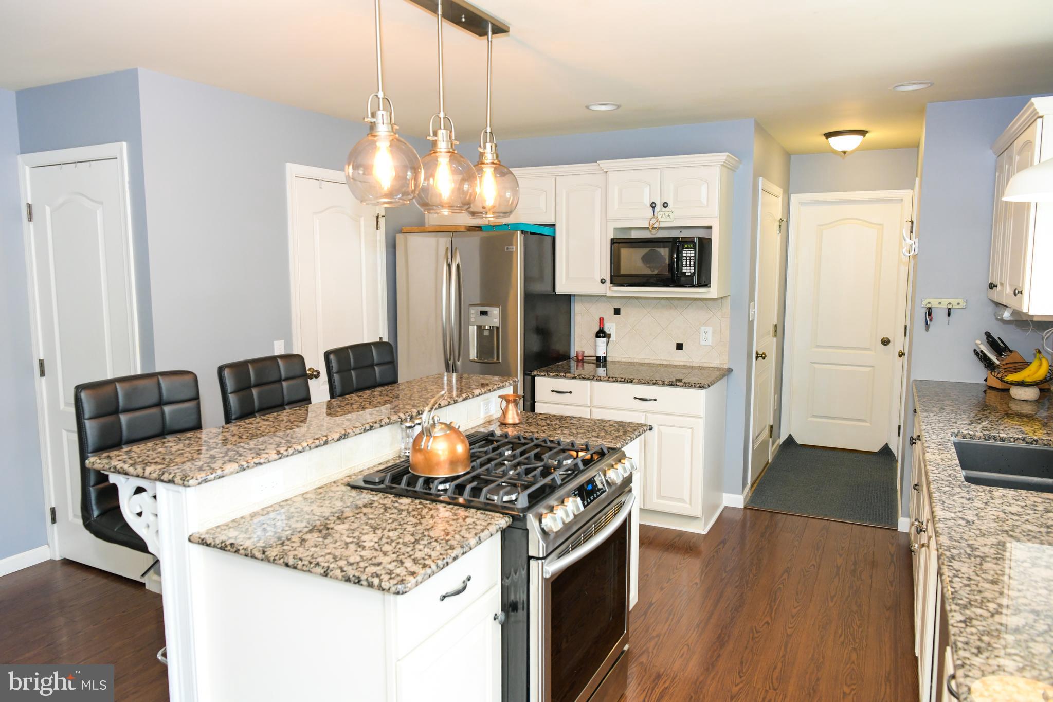 SUNSET RIDGE - Residential