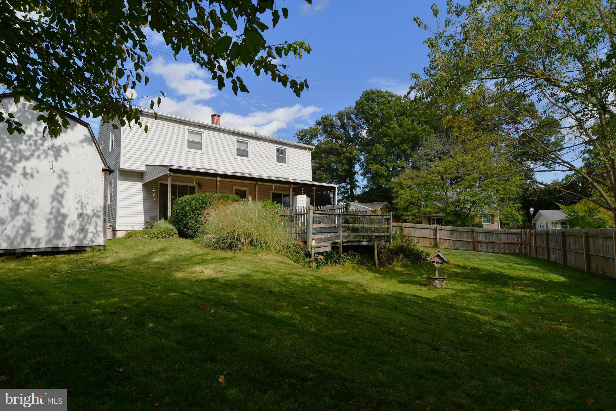 WESTBURY - Residential