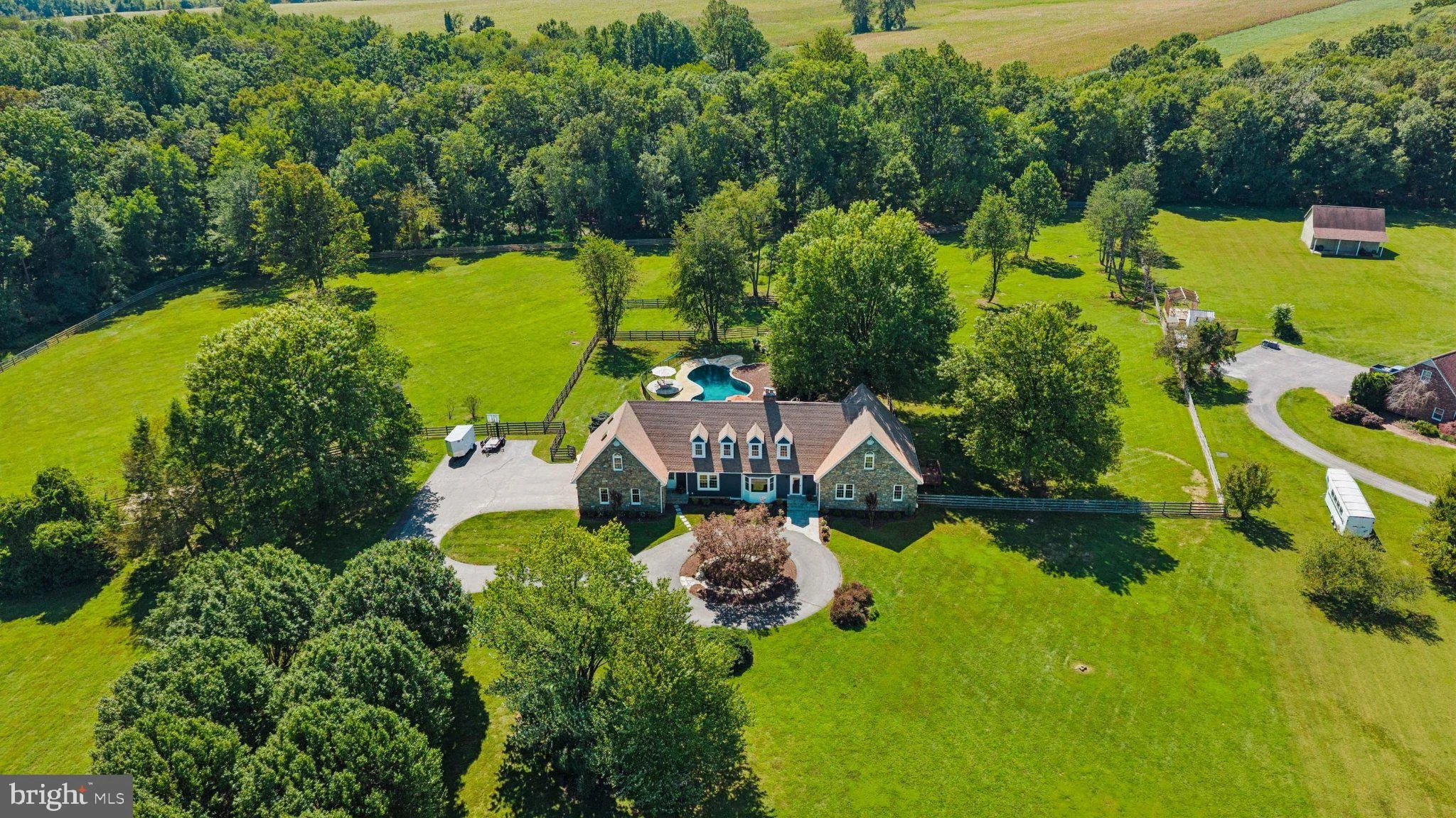 22400 Rolling Hill Lane