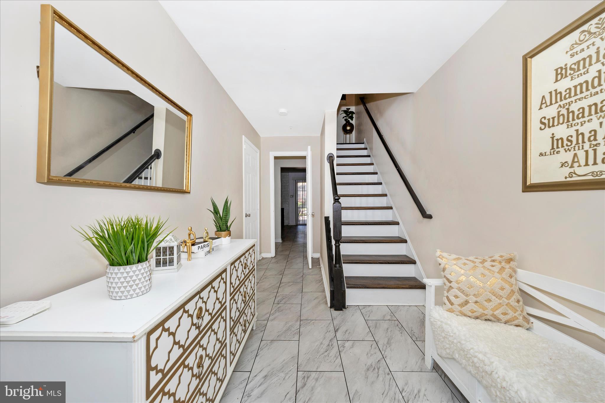 WESTVIEW CORPORATE CENTER - Residential