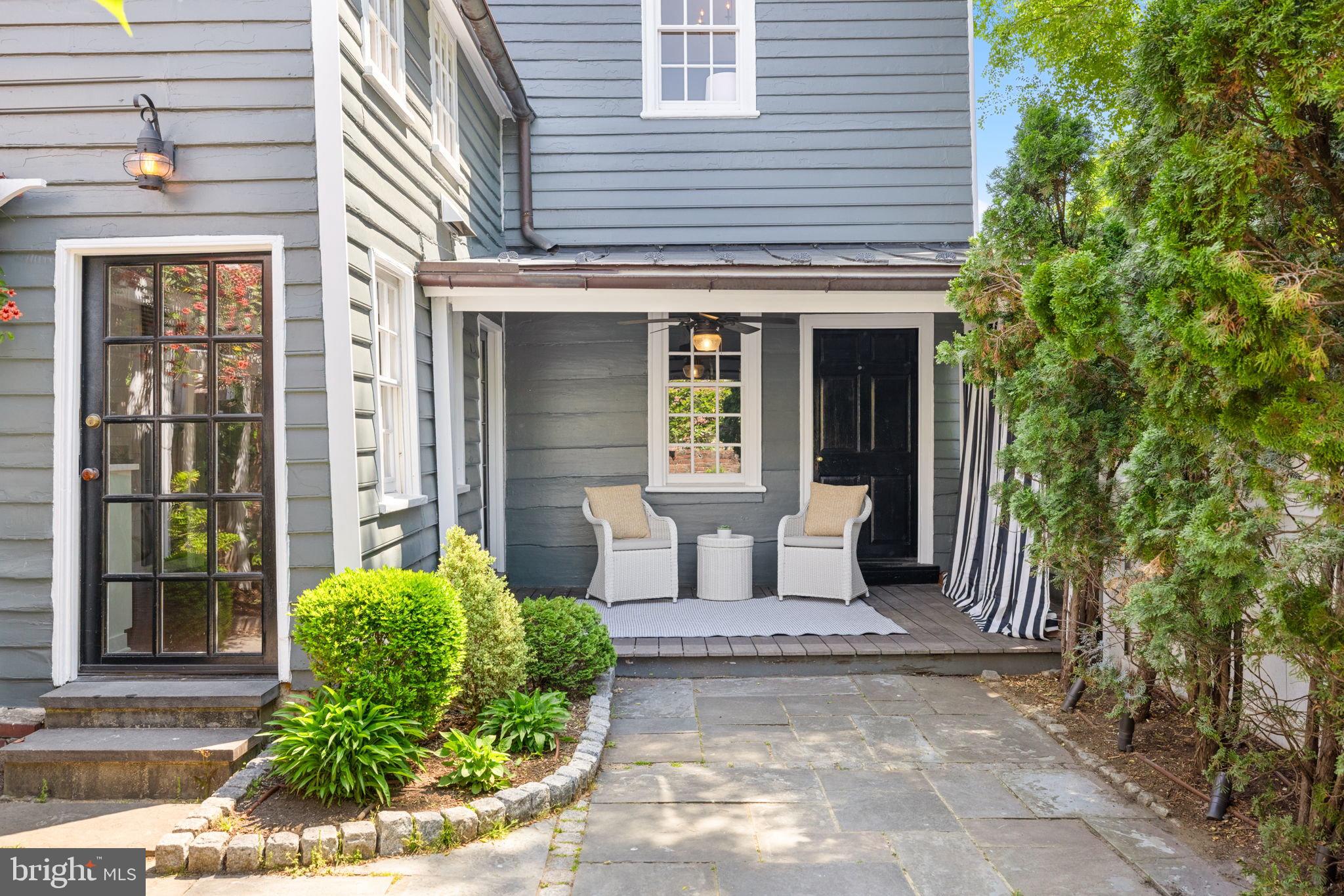 OLD TOWN - Residential