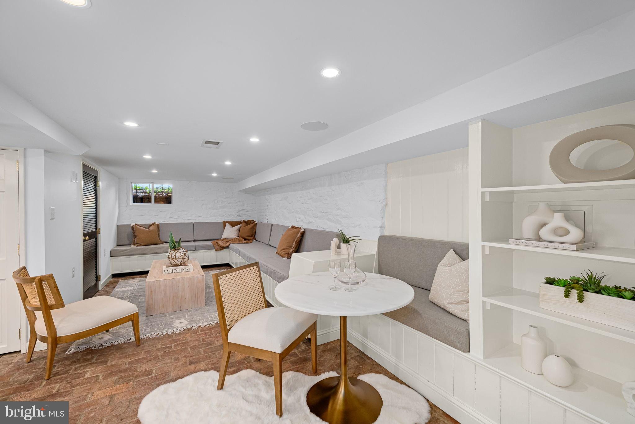 OLD TOWN - Residential