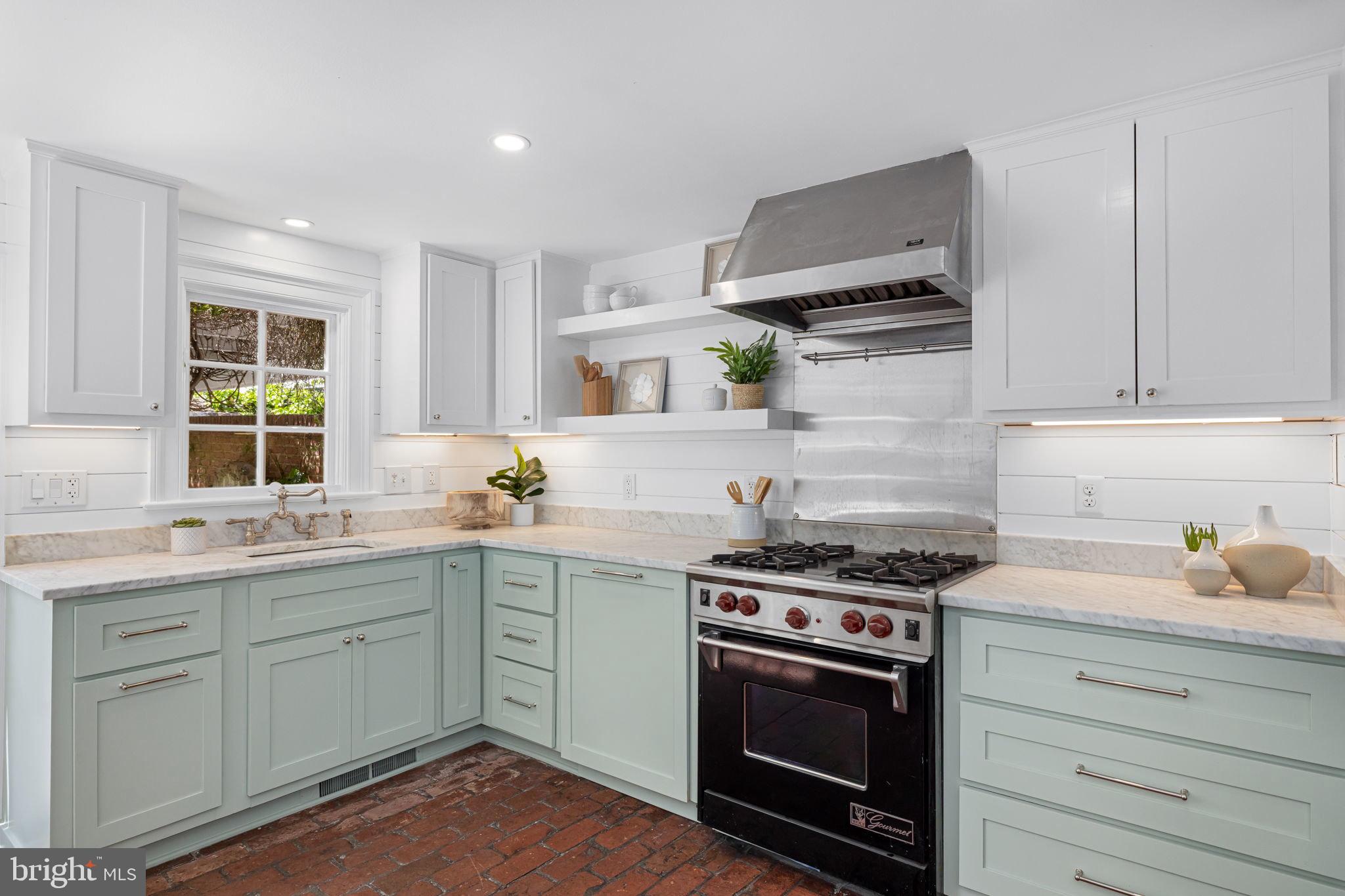 OLD TOWN - Residential