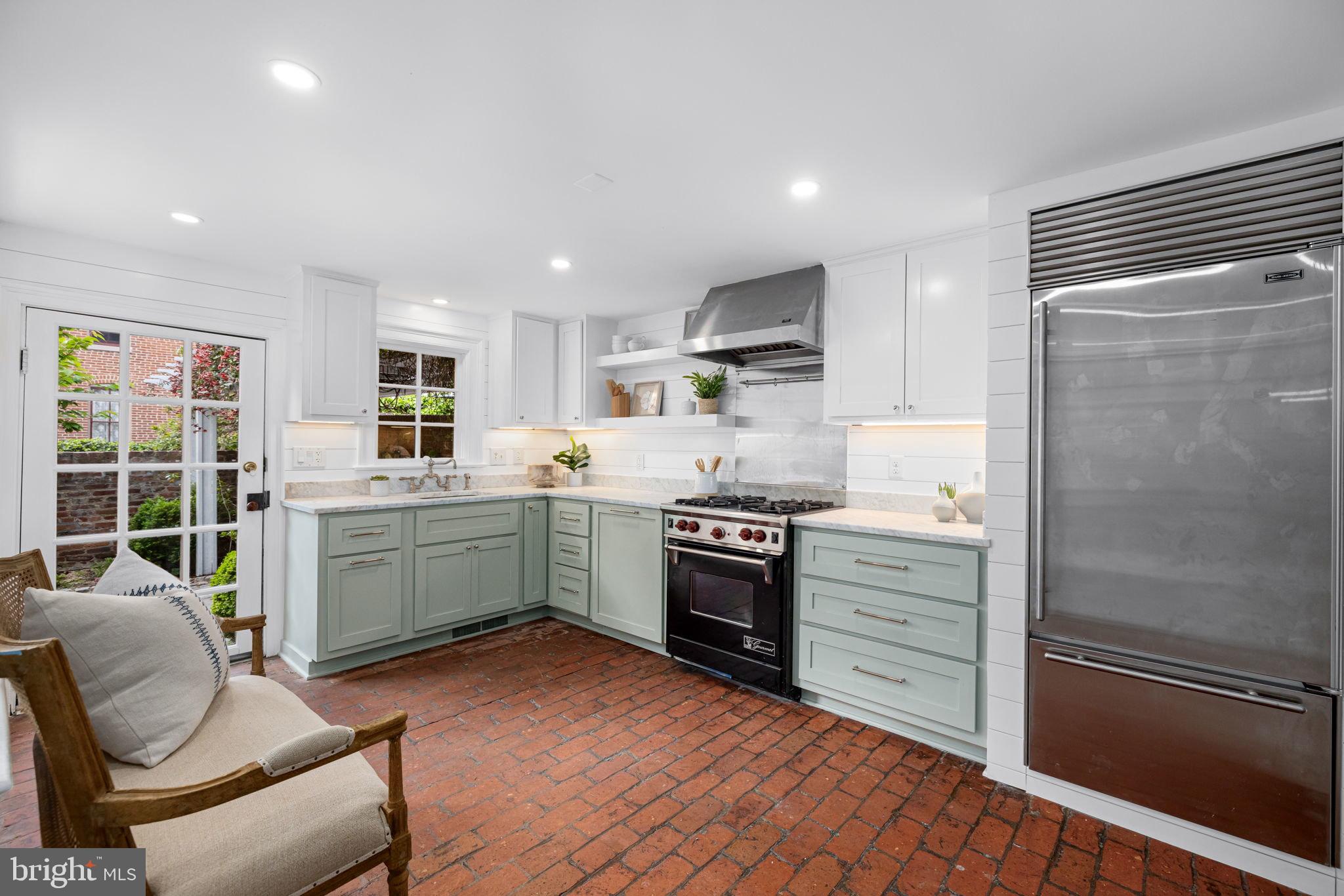 OLD TOWN - Residential