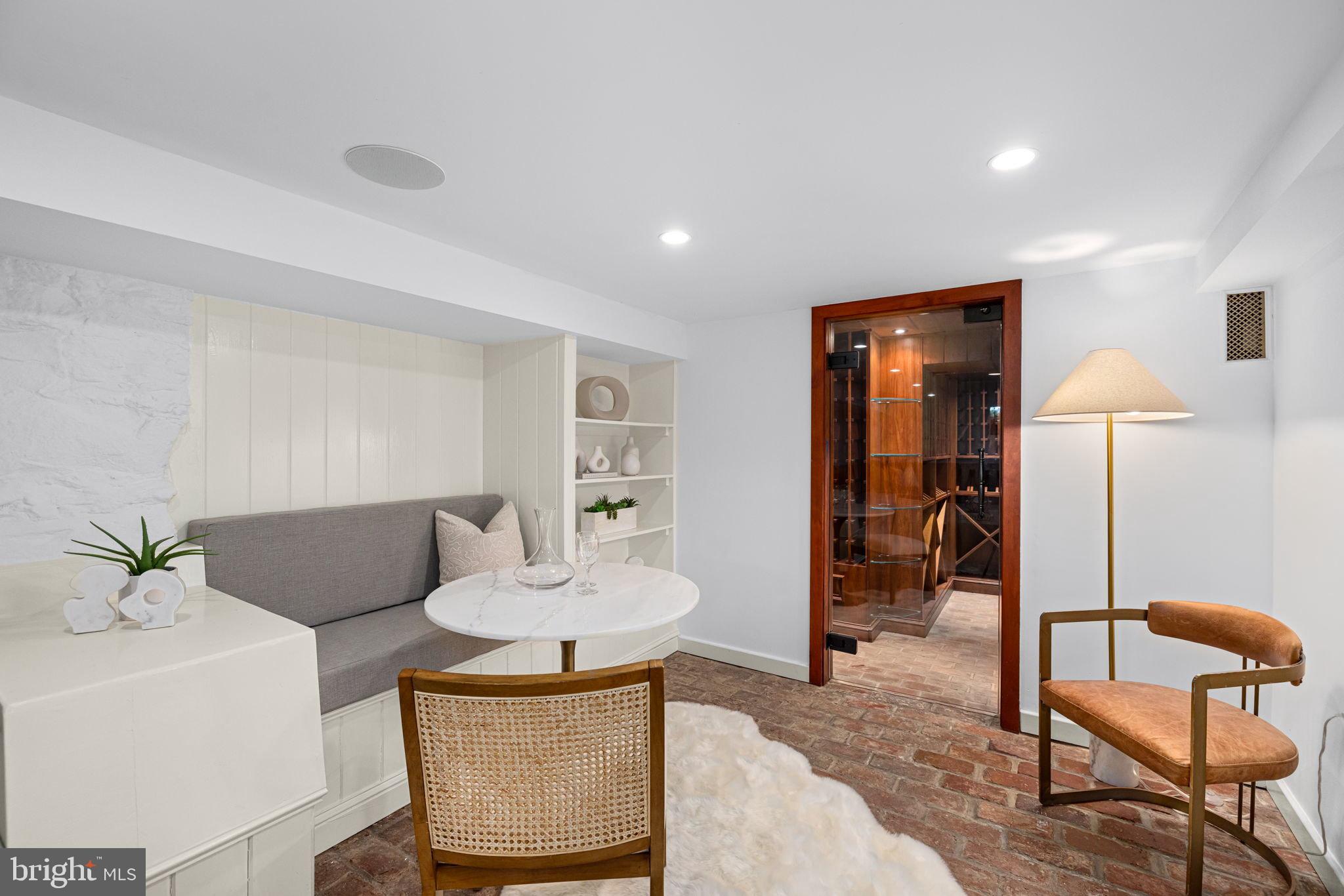 OLD TOWN - Residential