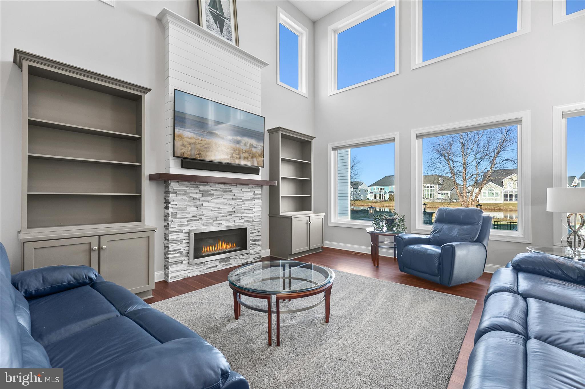 PENINSULA - Residential