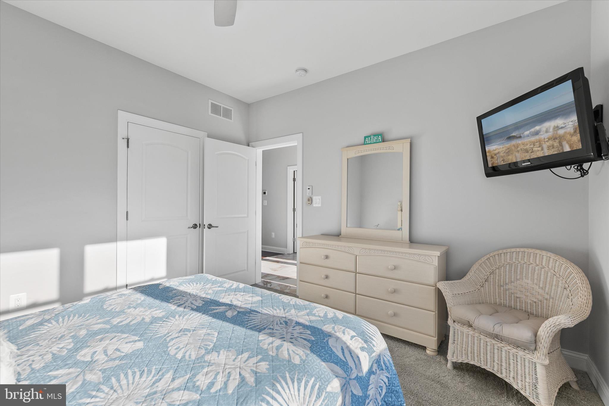 PENINSULA - Residential