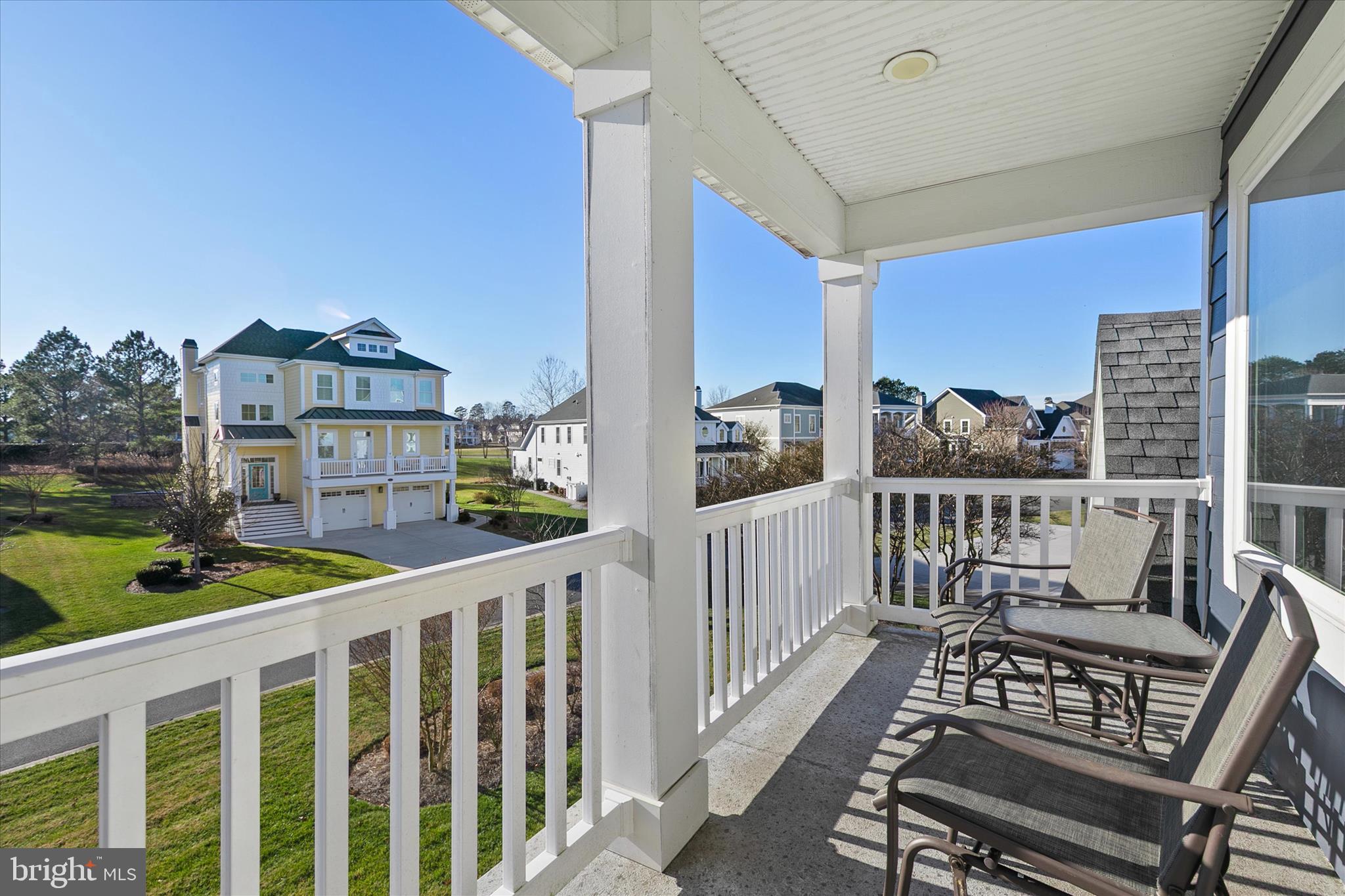 PENINSULA - Residential