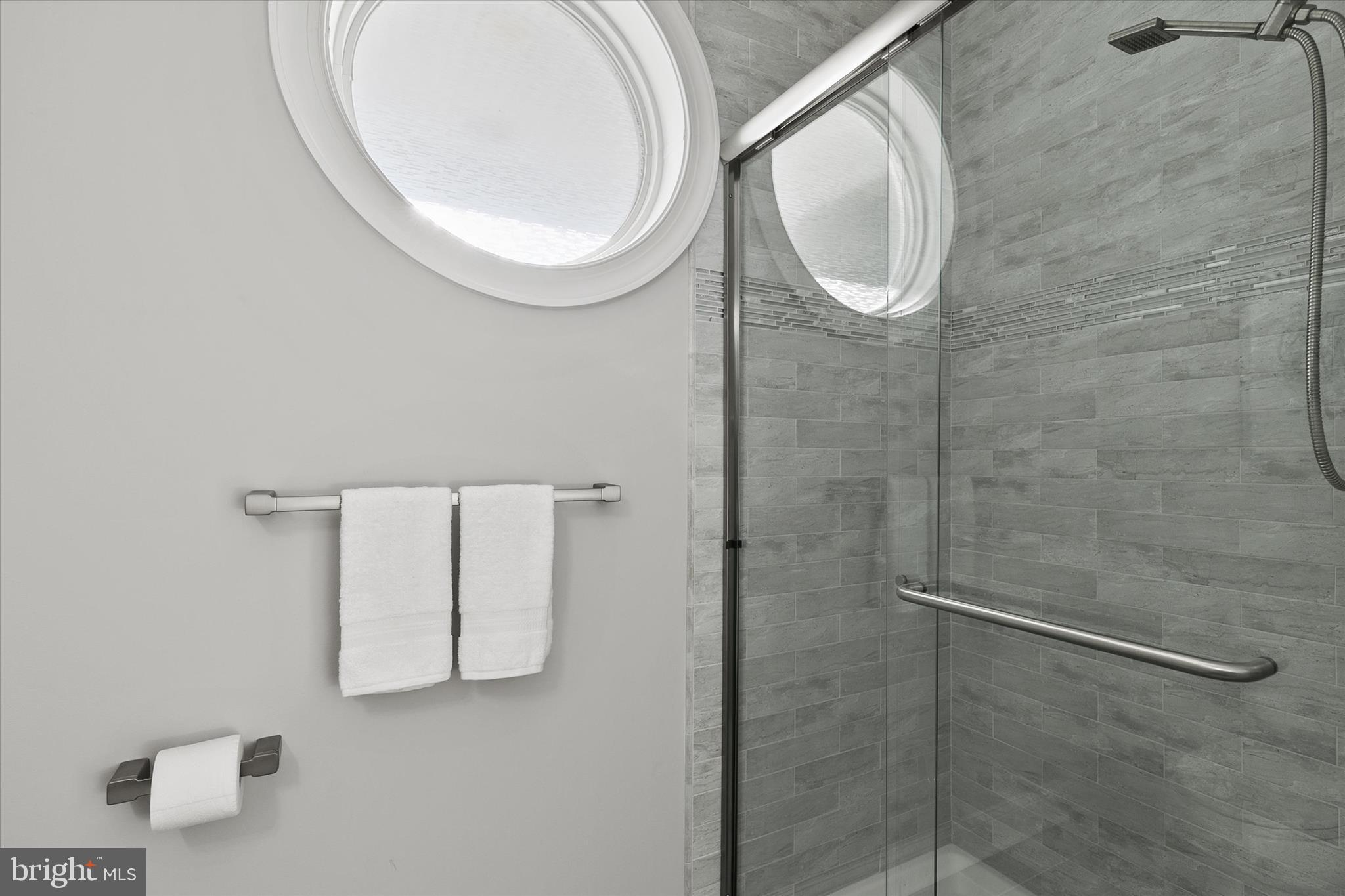 PENINSULA - Residential