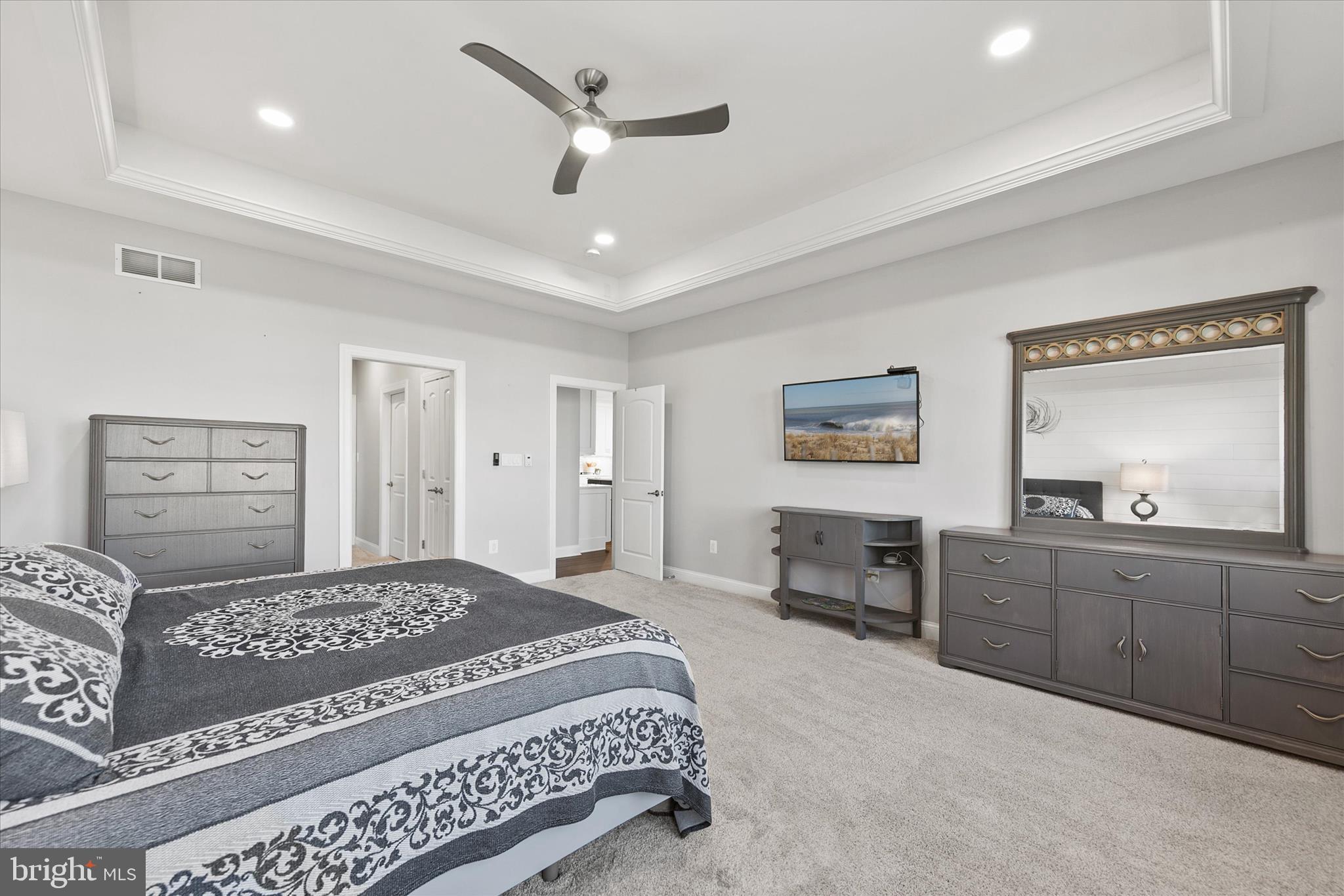 PENINSULA - Residential