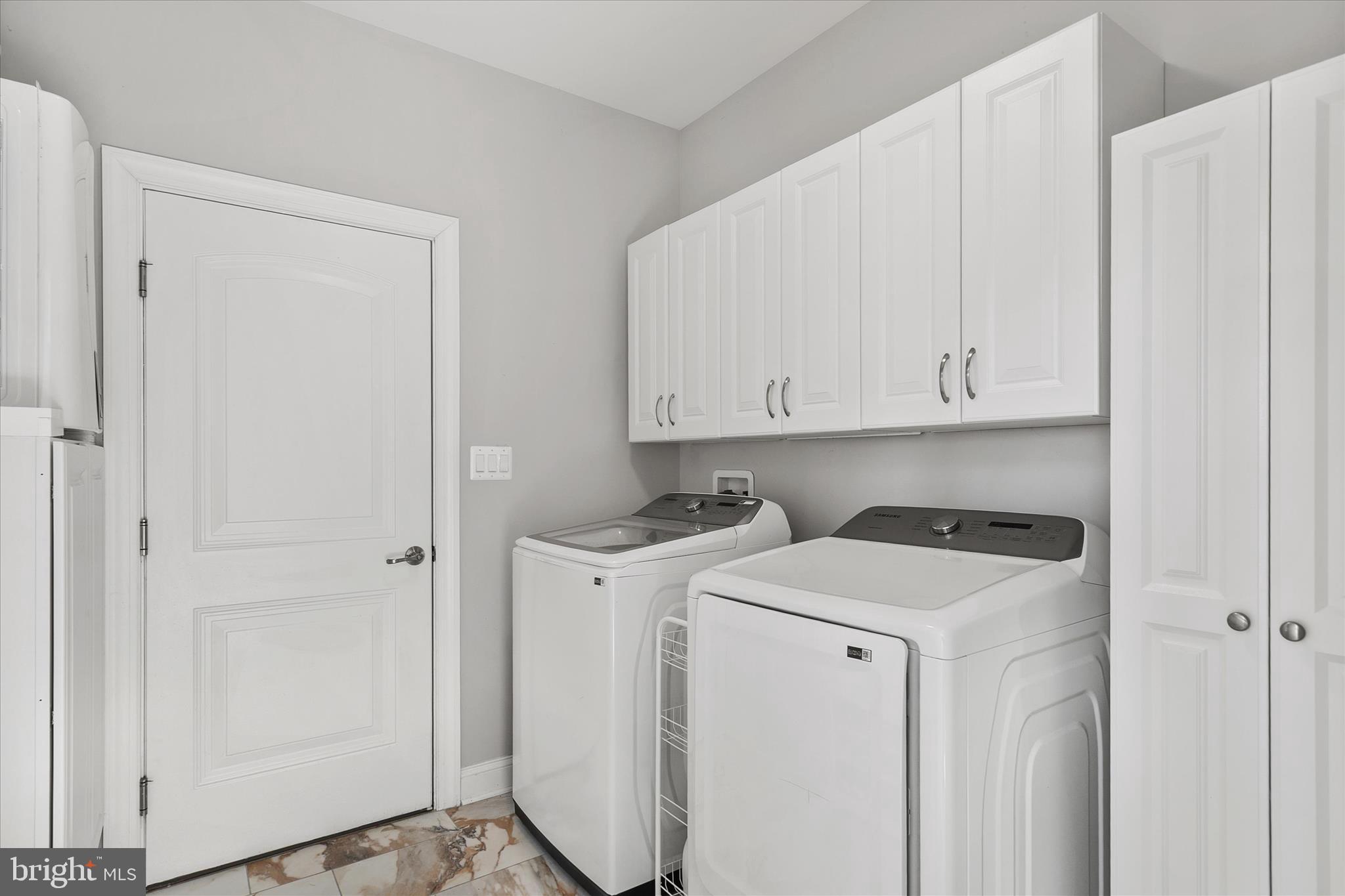 PENINSULA - Residential