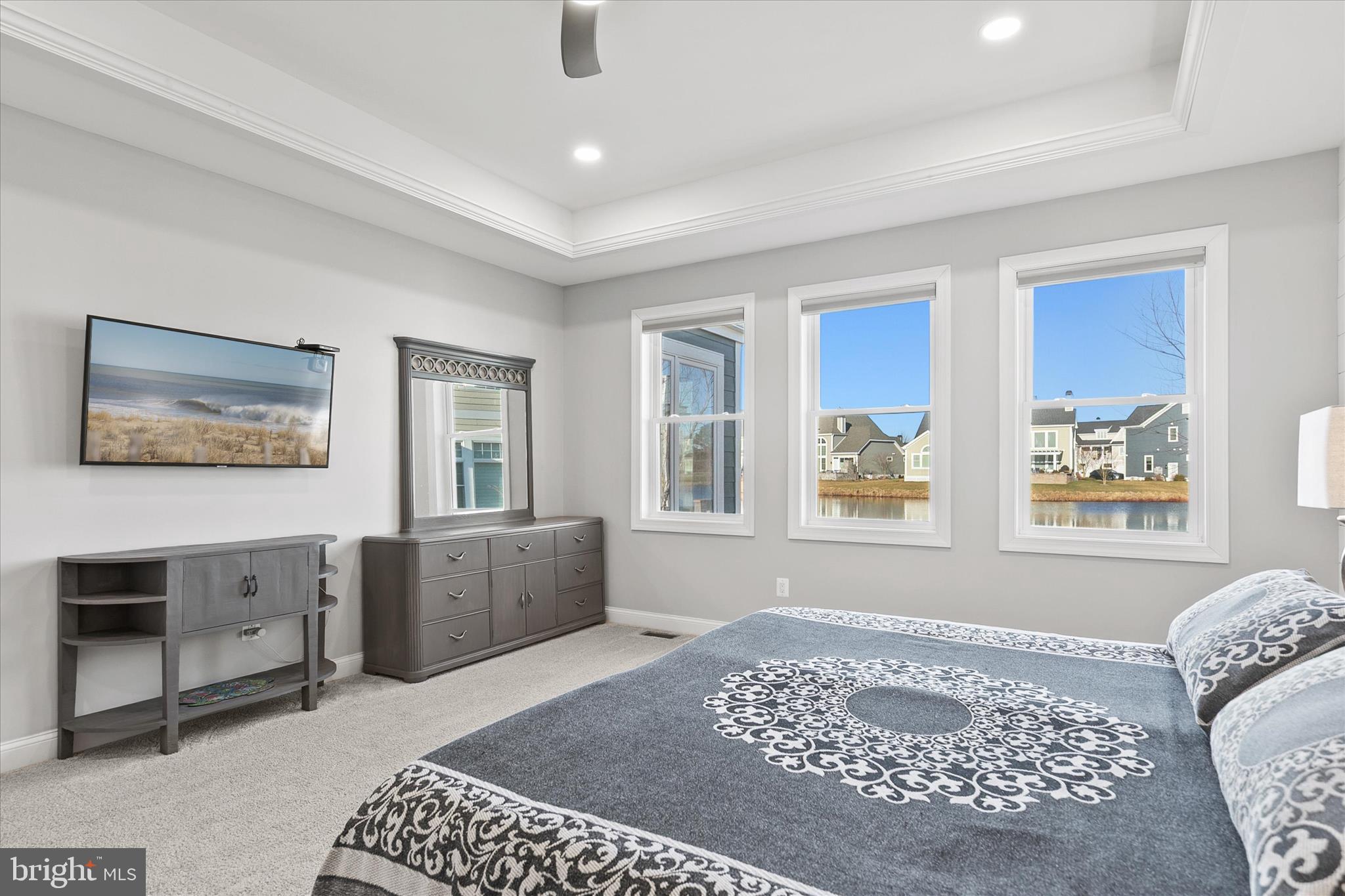 PENINSULA - Residential