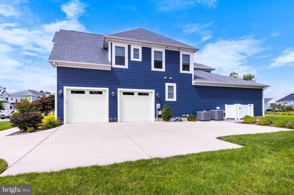Photo of 33418 Islander Drive, MILLSBORO, DE 19966 (MLS # DESU2102618)