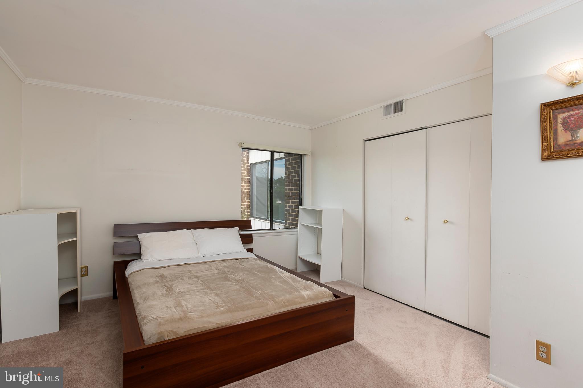 CHERRY GLEN CONDOS - Residential