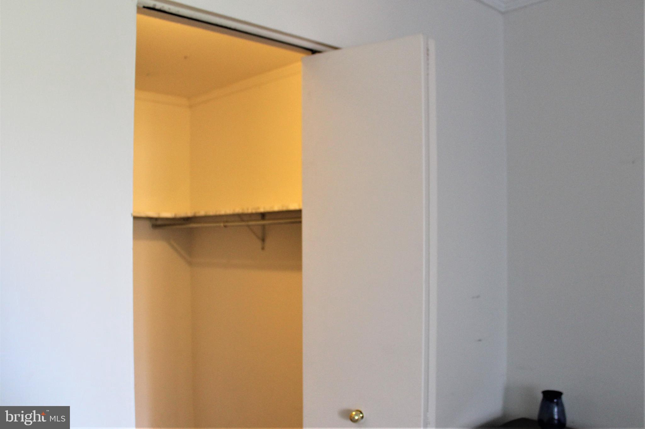 CHERRY GLEN CONDOS - Residential