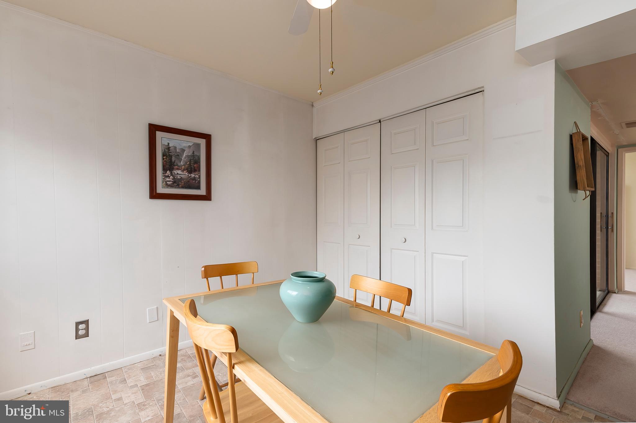 CHERRY GLEN CONDOS - Residential