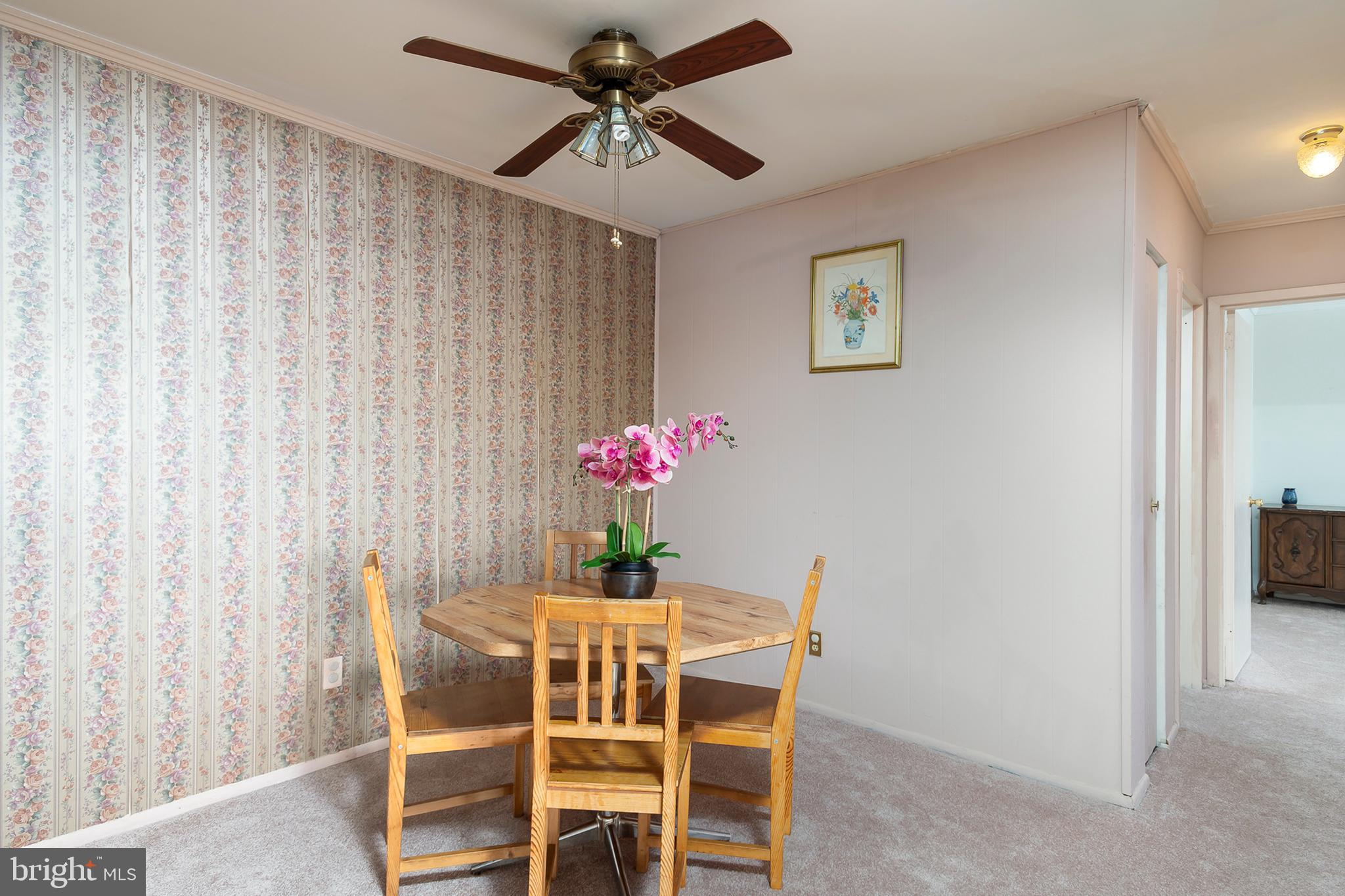 CHERRY GLEN CONDOS - Residential