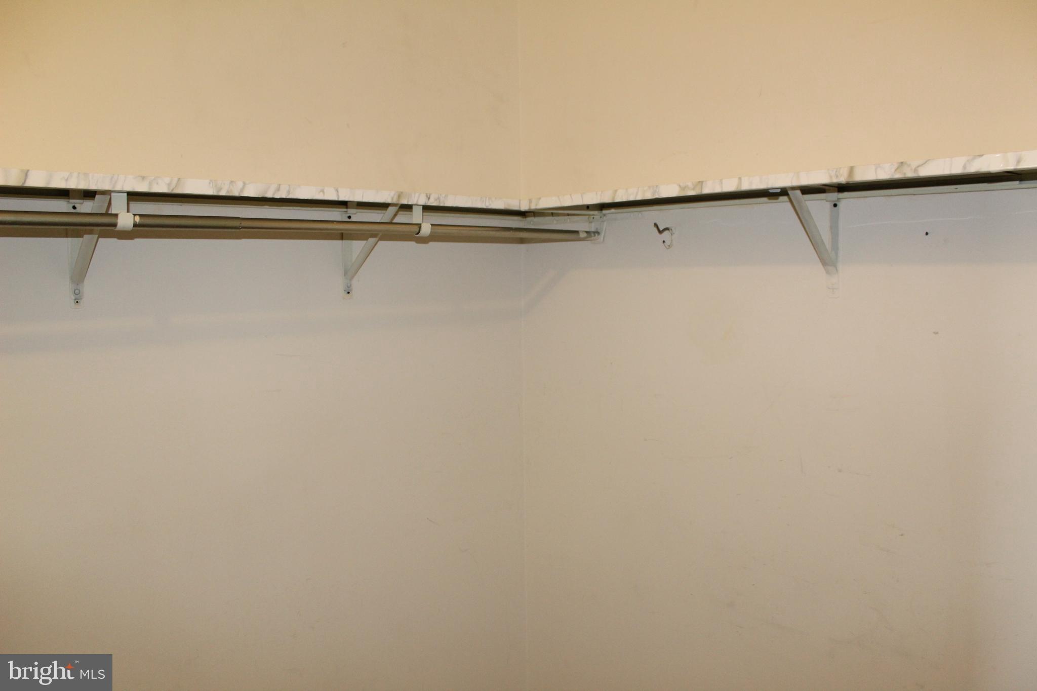 CHERRY GLEN CONDOS - Residential