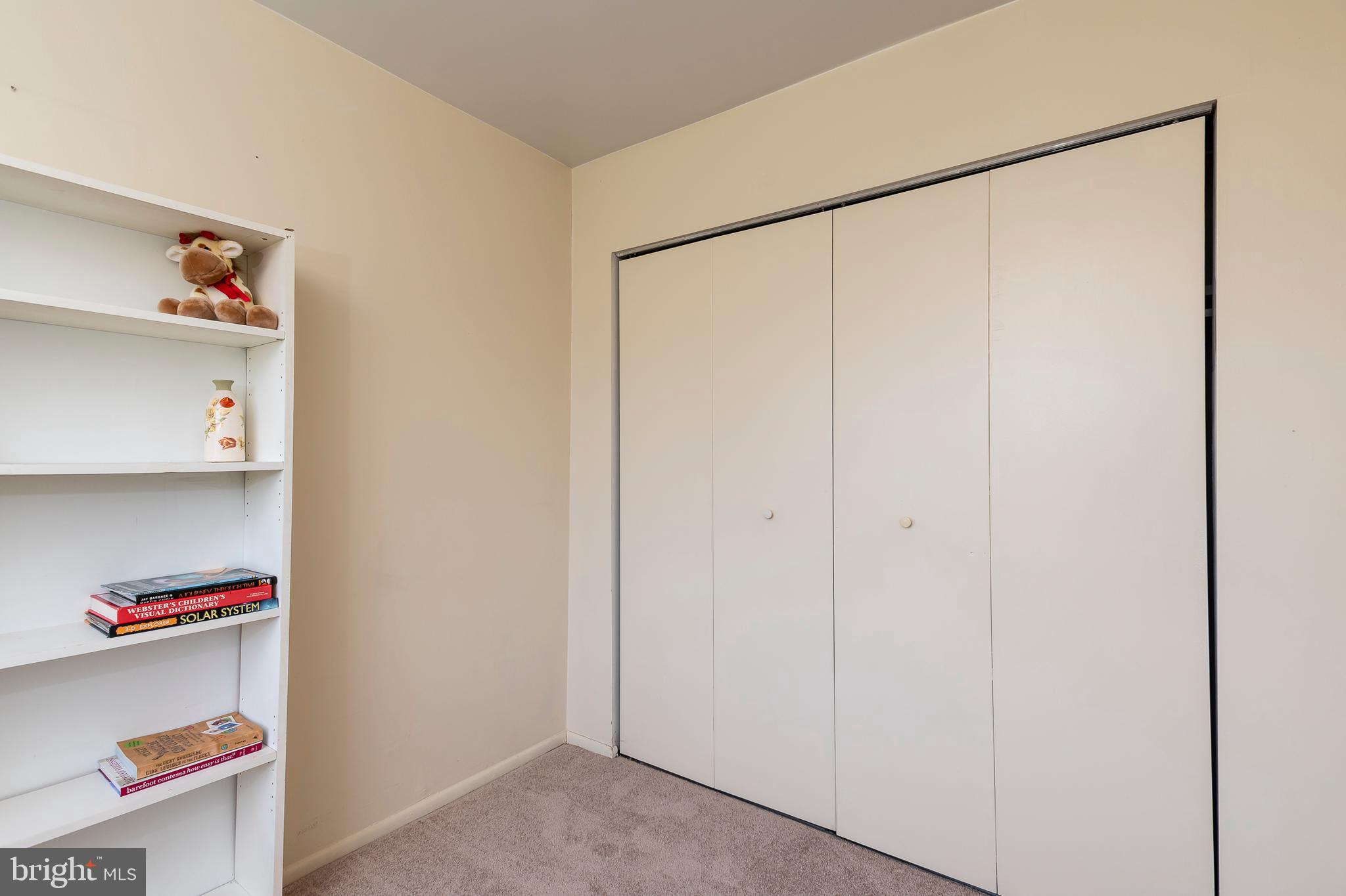 CHERRY GLEN CONDOS - Residential