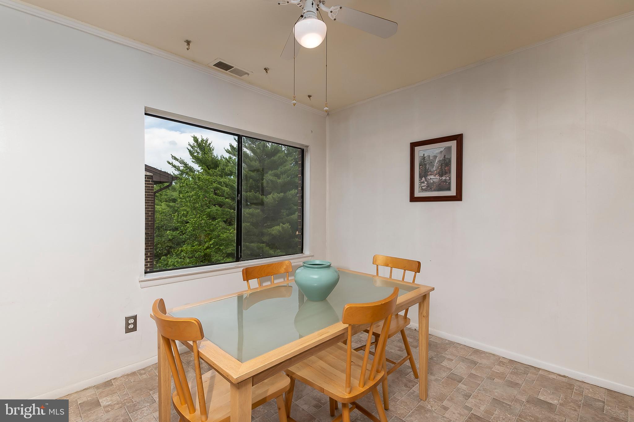 CHERRY GLEN CONDOS - Residential