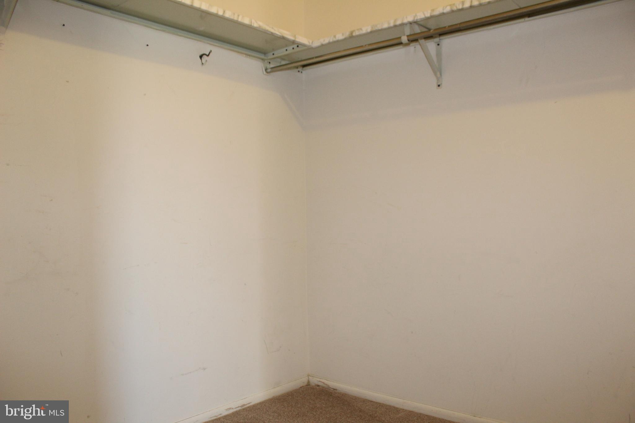 CHERRY GLEN CONDOS - Residential