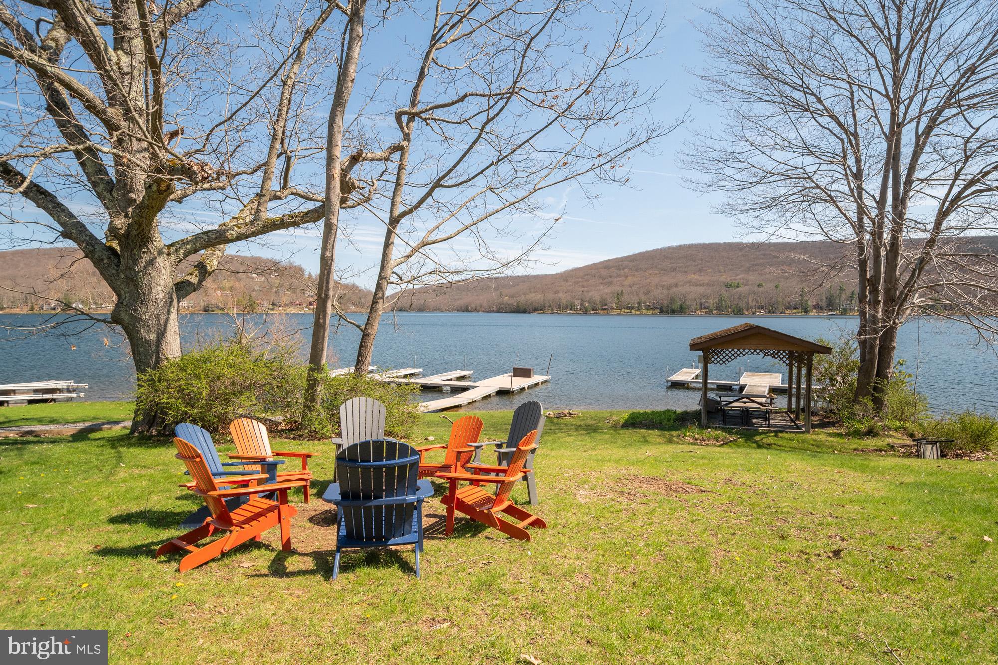 GARRETT HIGHWAY - Residential