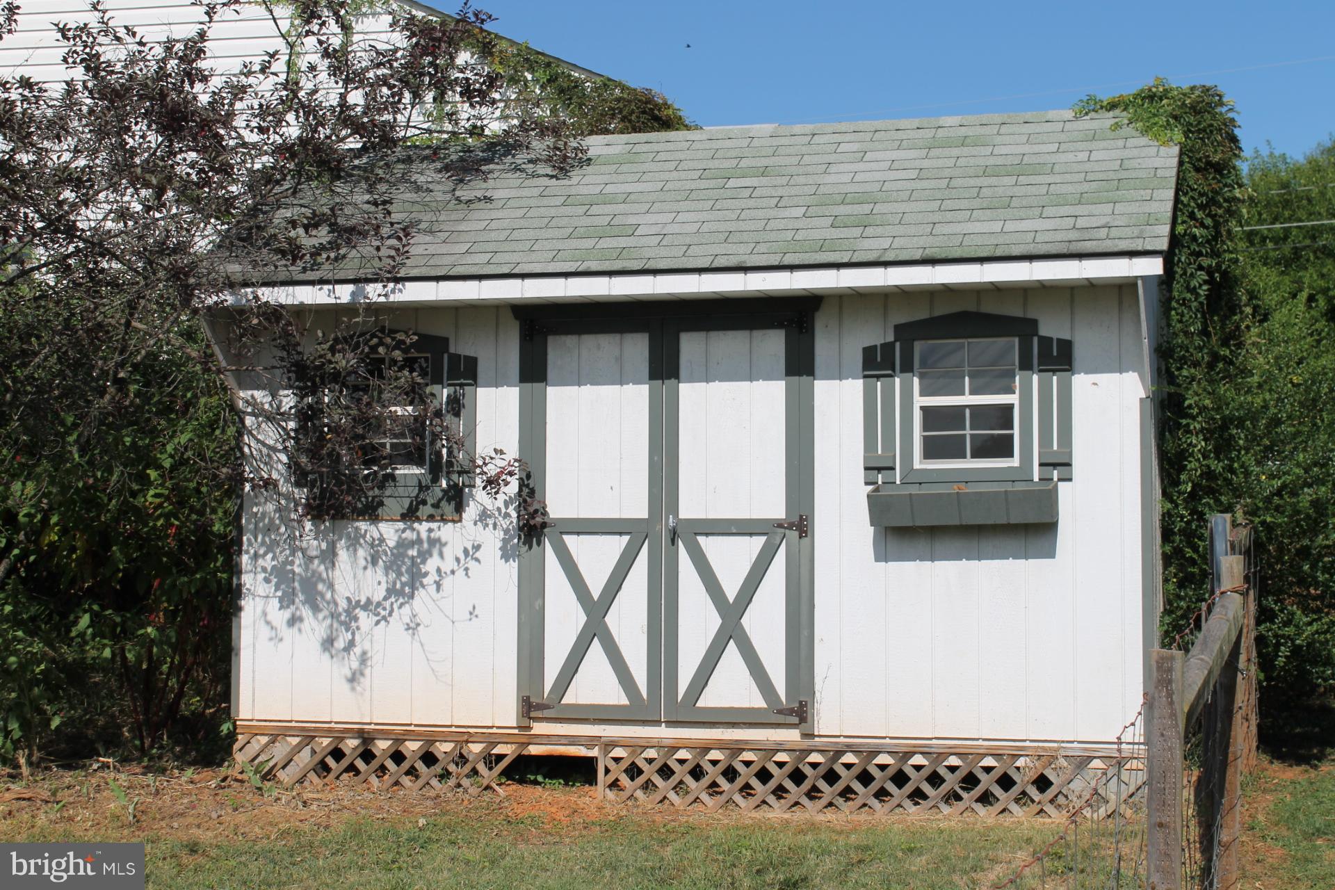 FAIRVIEW - Residential