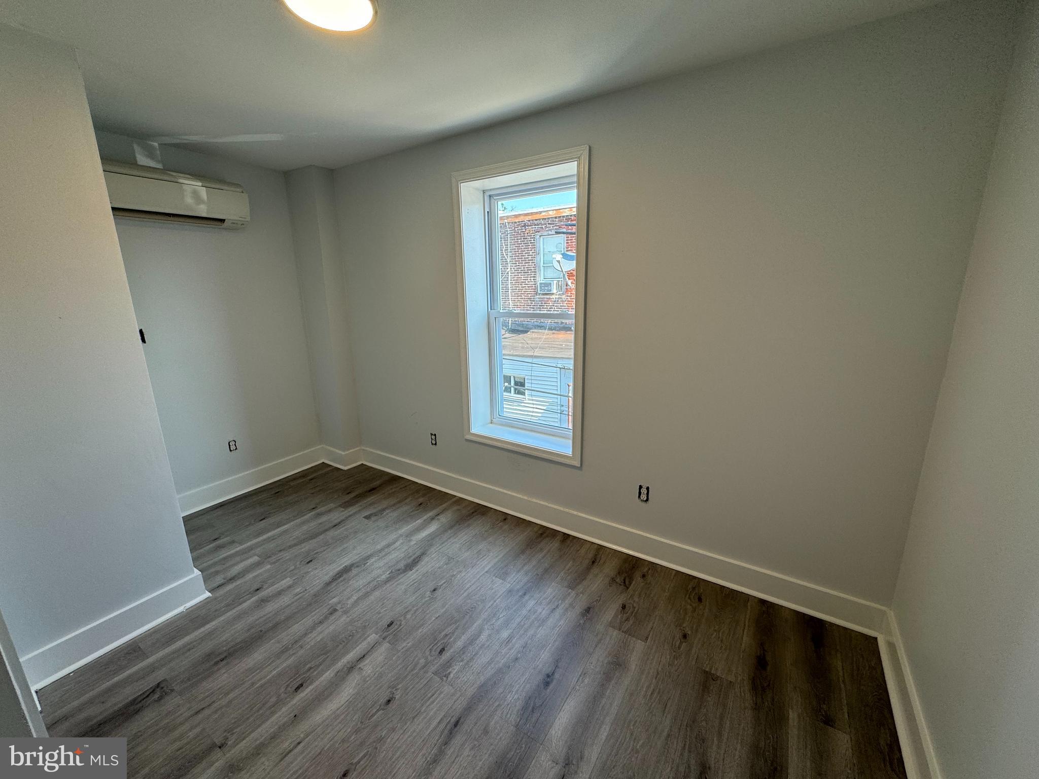 HARROWGATE - Residential