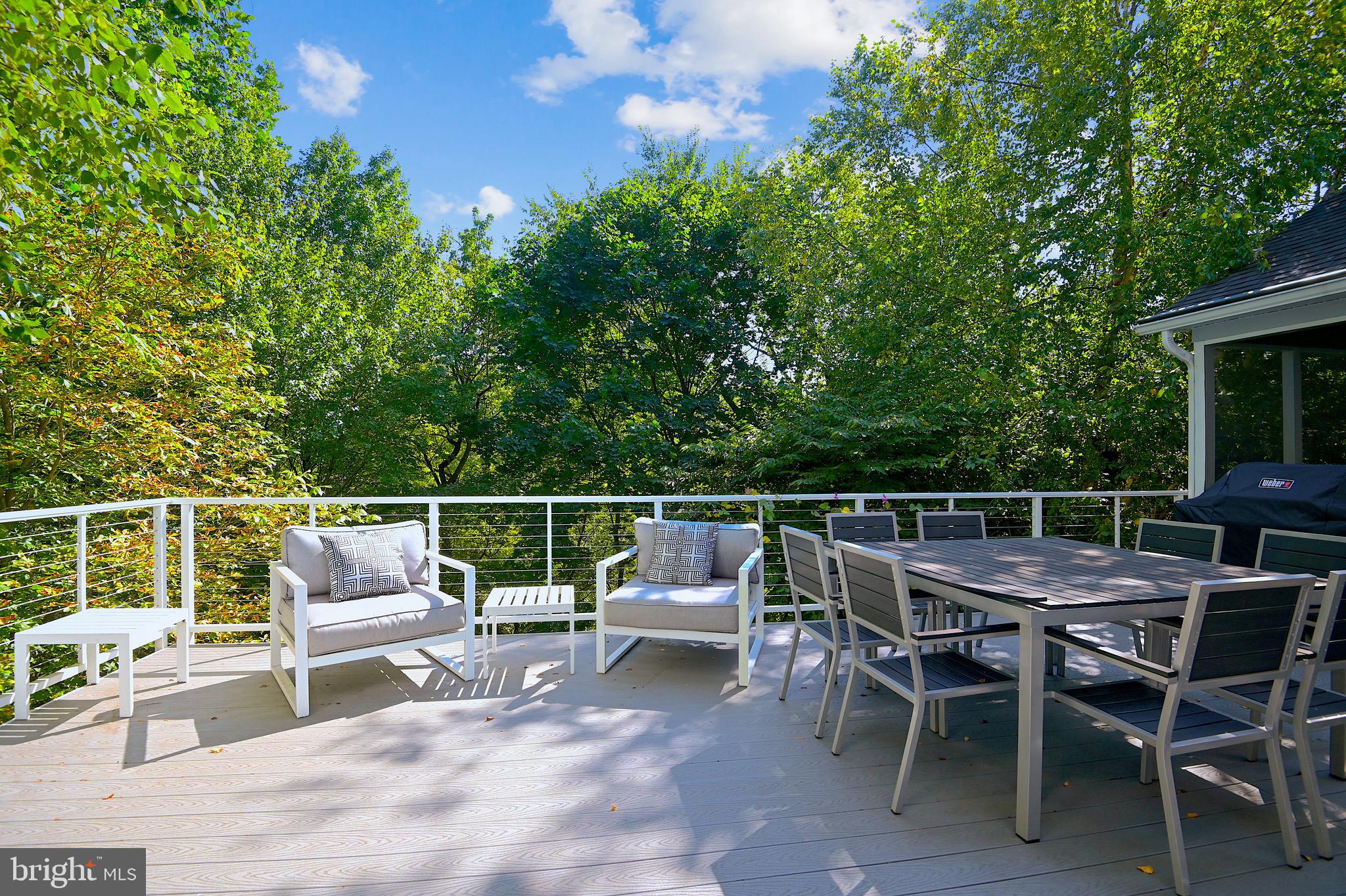 ROLAND PARK - Residential