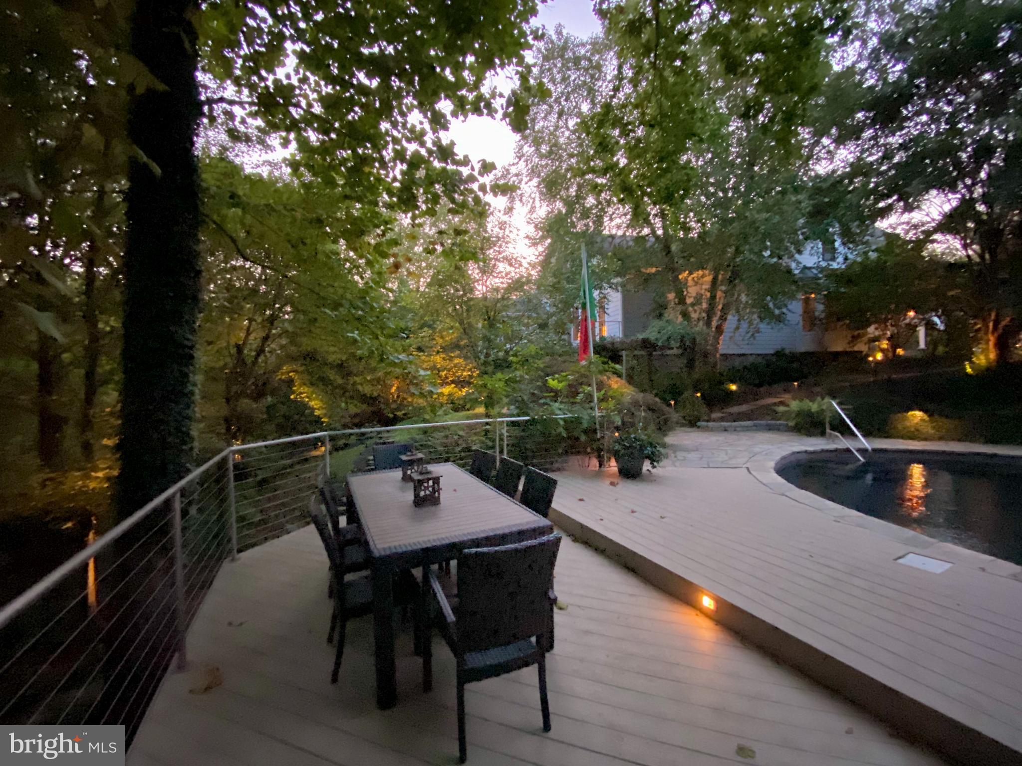 ROLAND PARK - Residential