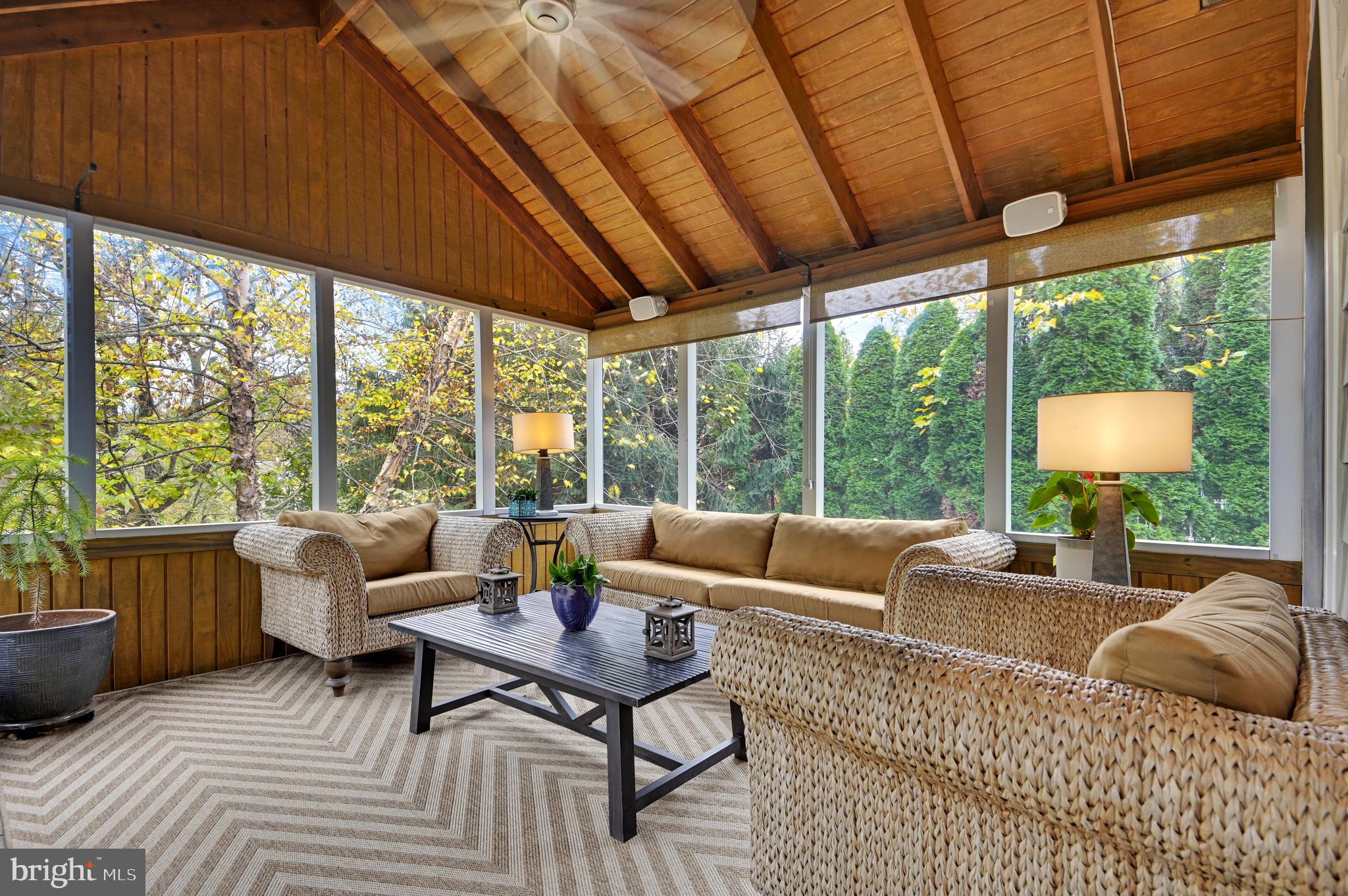 ROLAND PARK - Residential