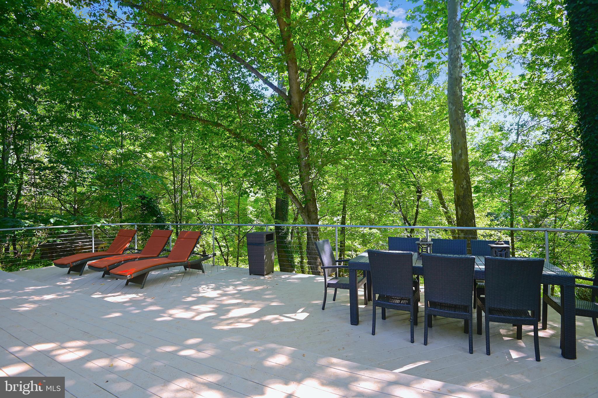 ROLAND PARK - Residential