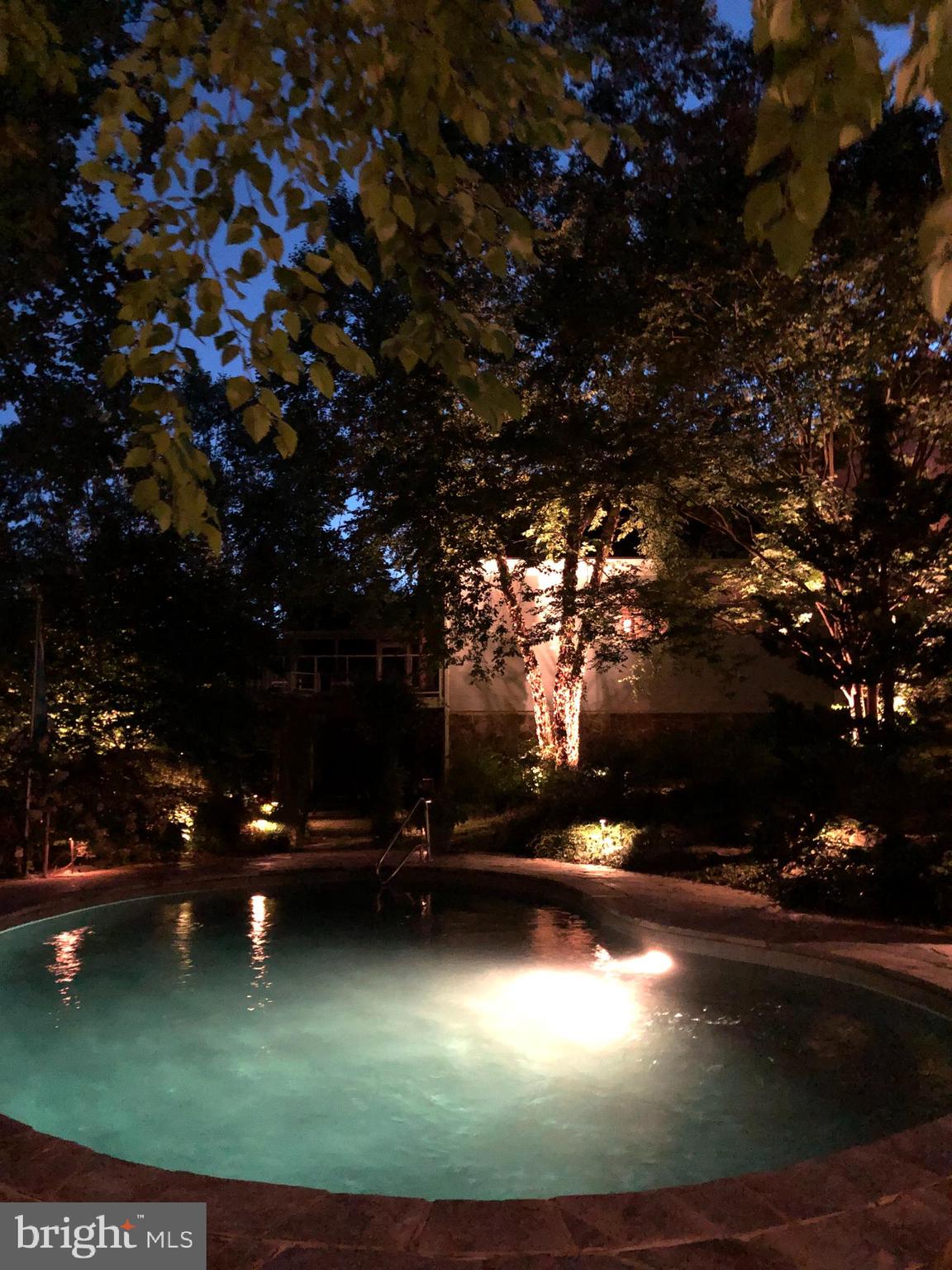 ROLAND PARK - Residential