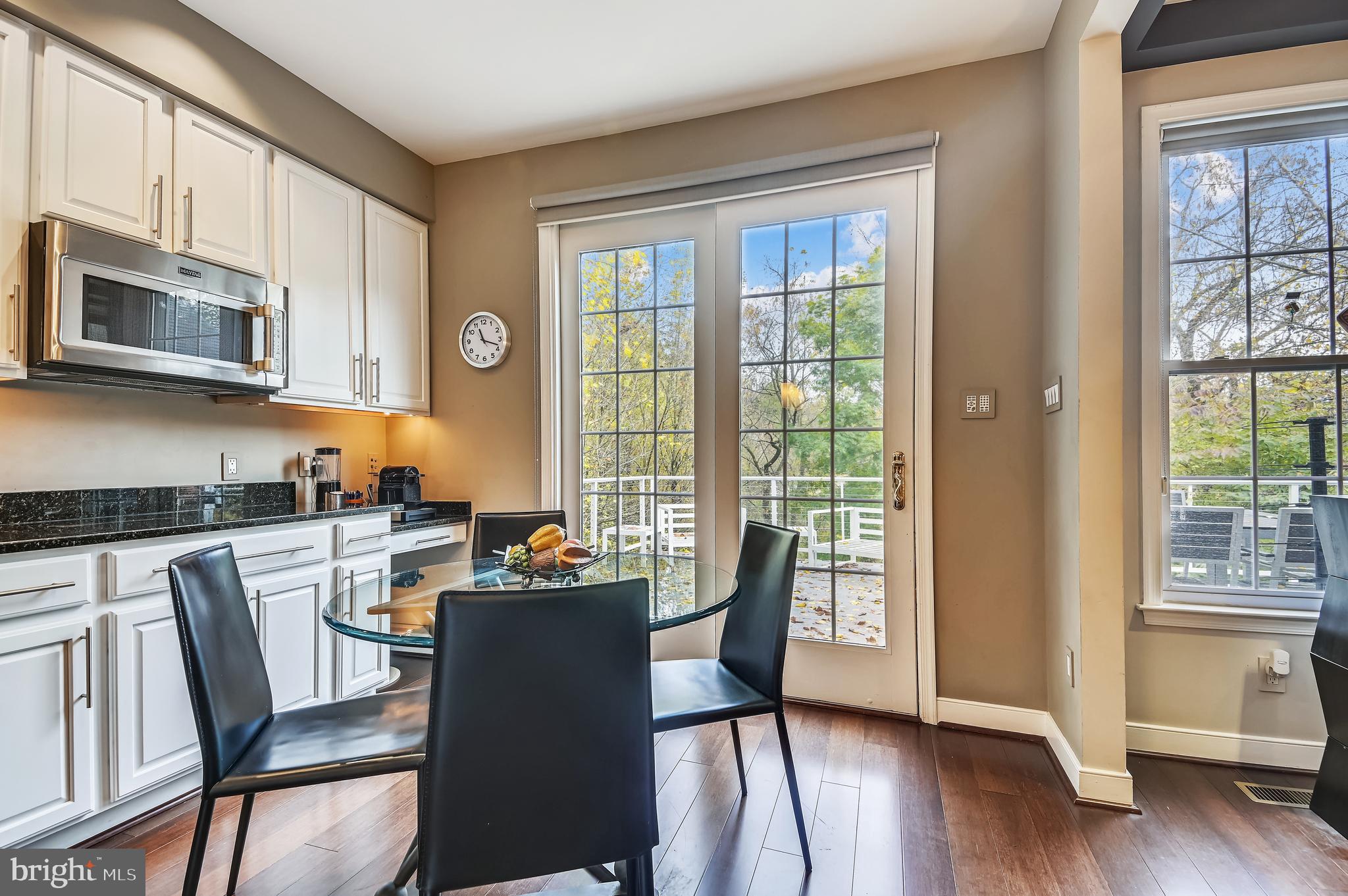 ROLAND PARK - Residential