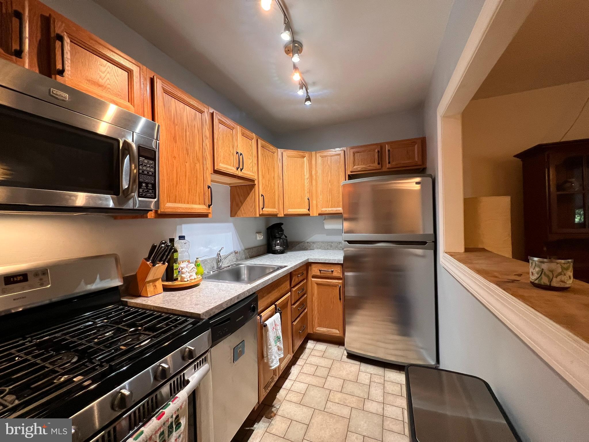 WILDMAN ARMS - Residential