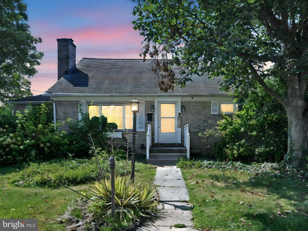 Photo of 749 S 4th Avenue, LEBANON, PA 17042 (MLS # PALN2022790)