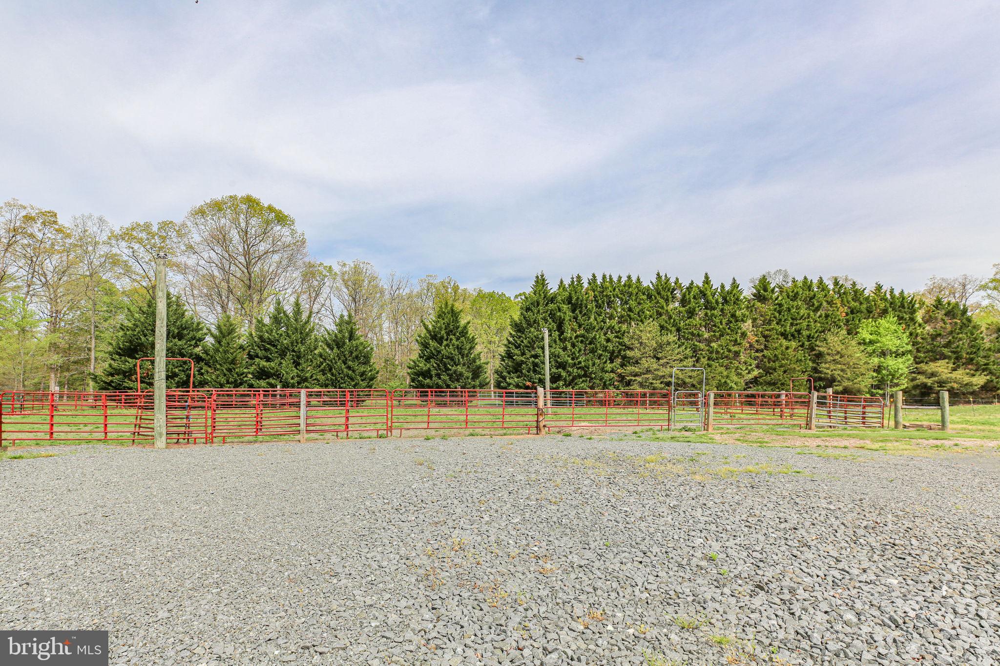 DEEPWOOD ESTATES - Residential