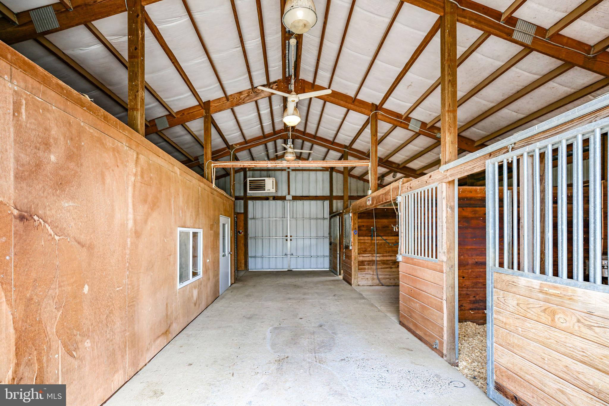 DEEPWOOD ESTATES - Residential