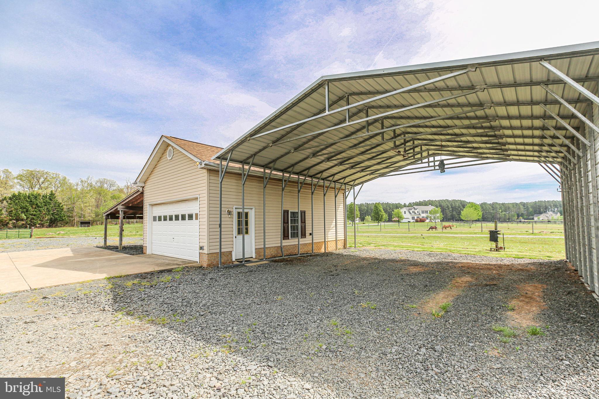 DEEPWOOD ESTATES - Residential