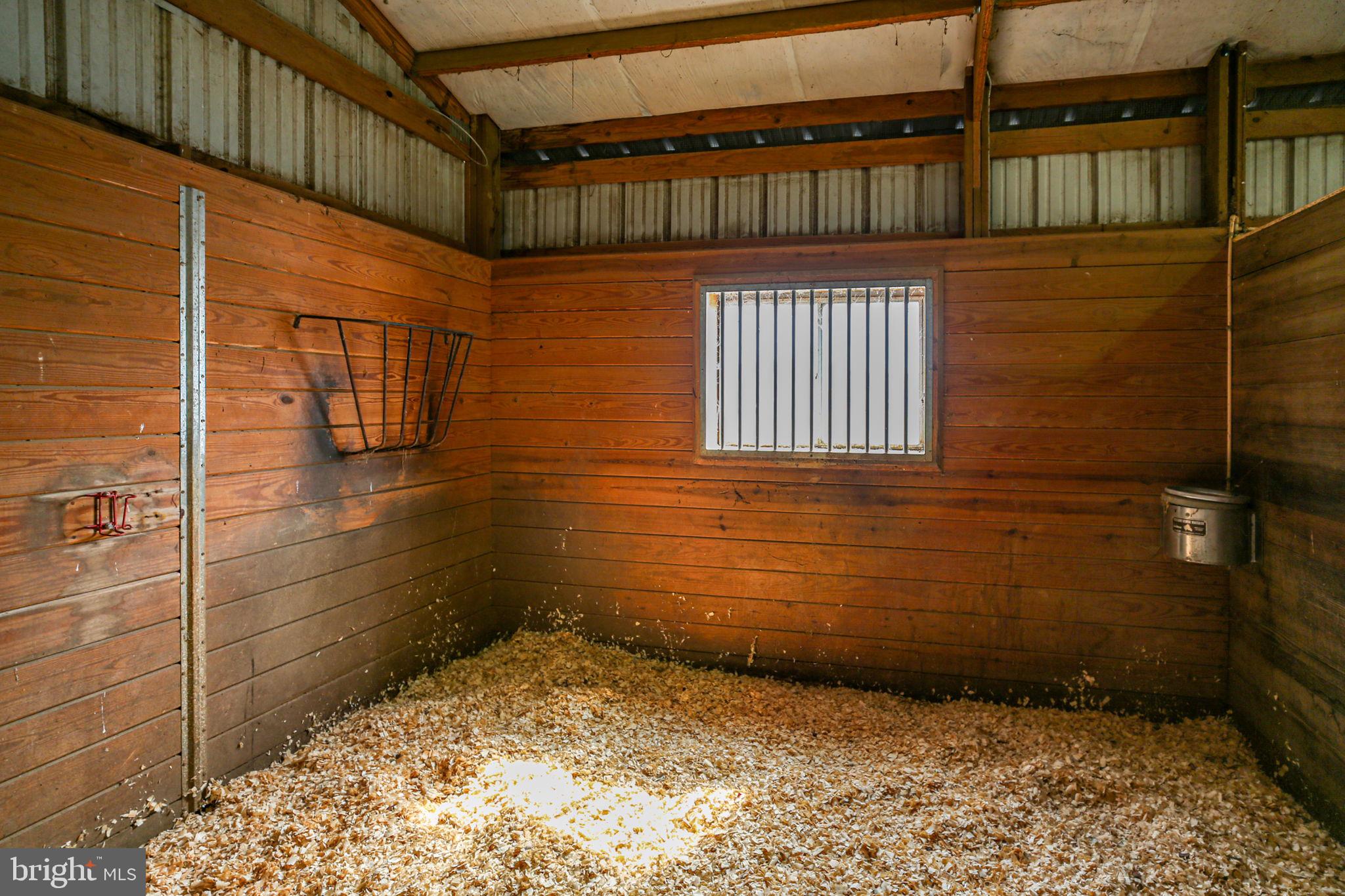 DEEPWOOD ESTATES - Residential