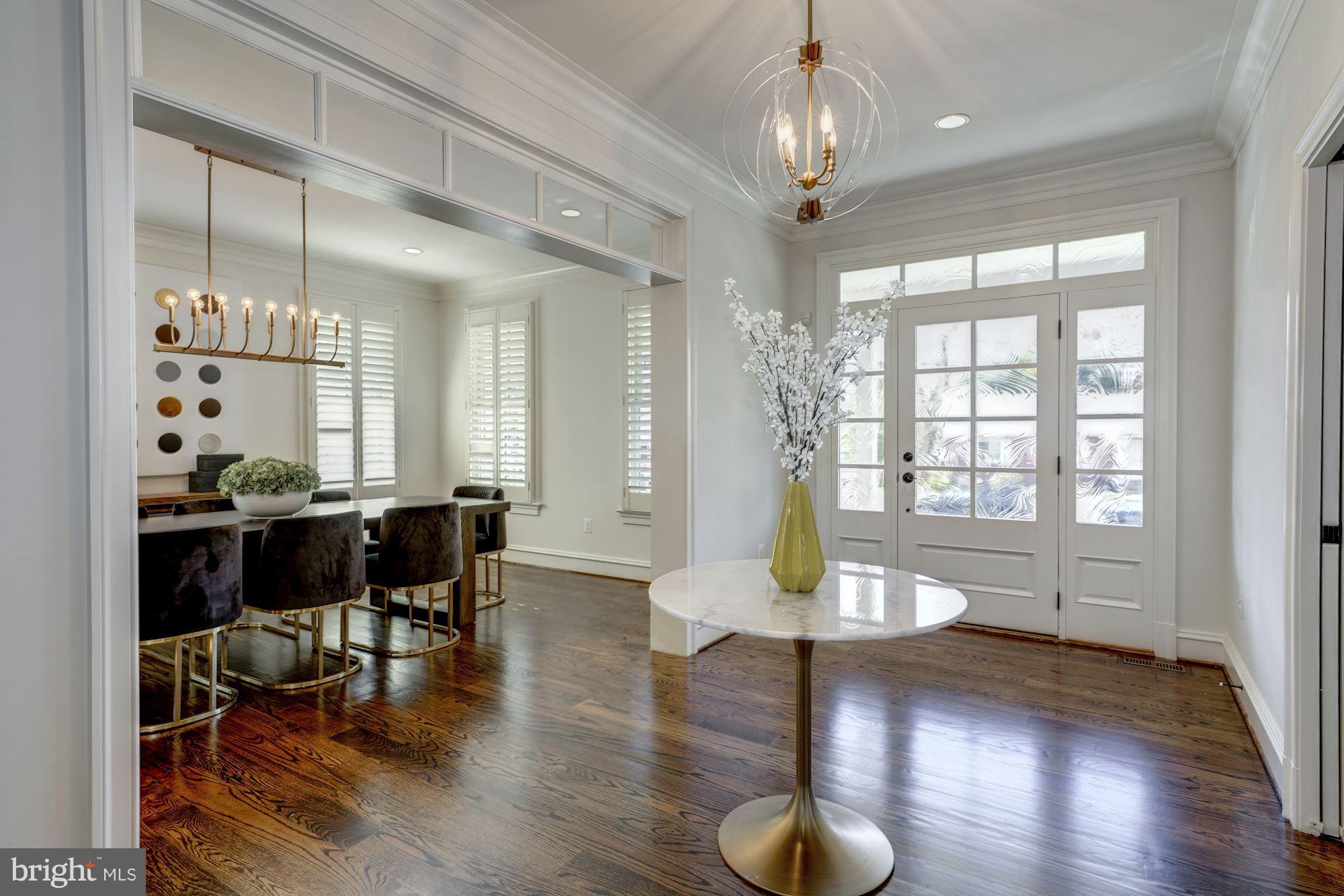 BERKSHIRE OAKWOOD - Residential