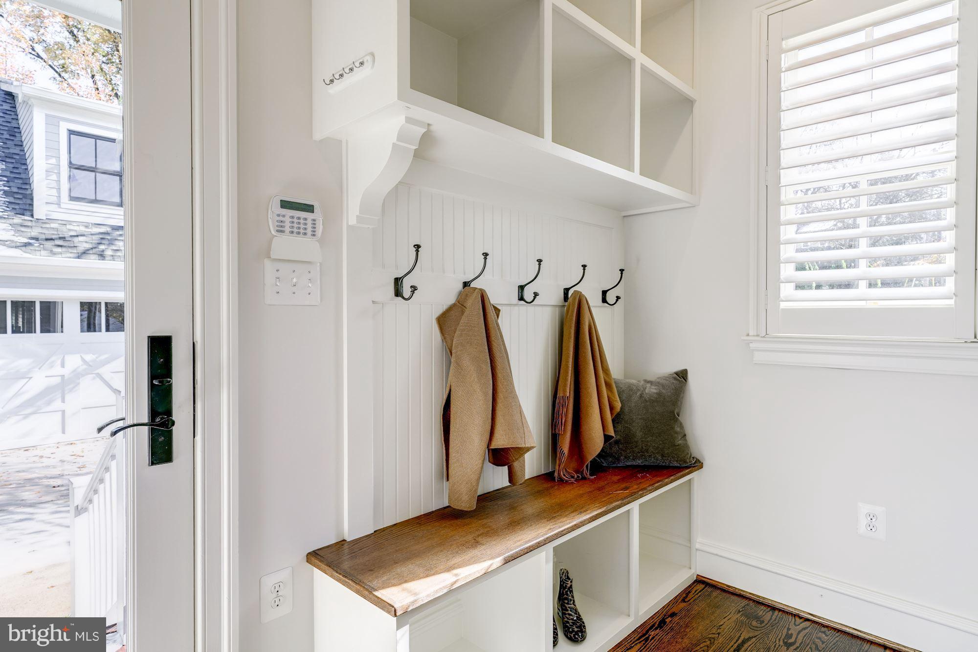 BERKSHIRE OAKWOOD - Residential