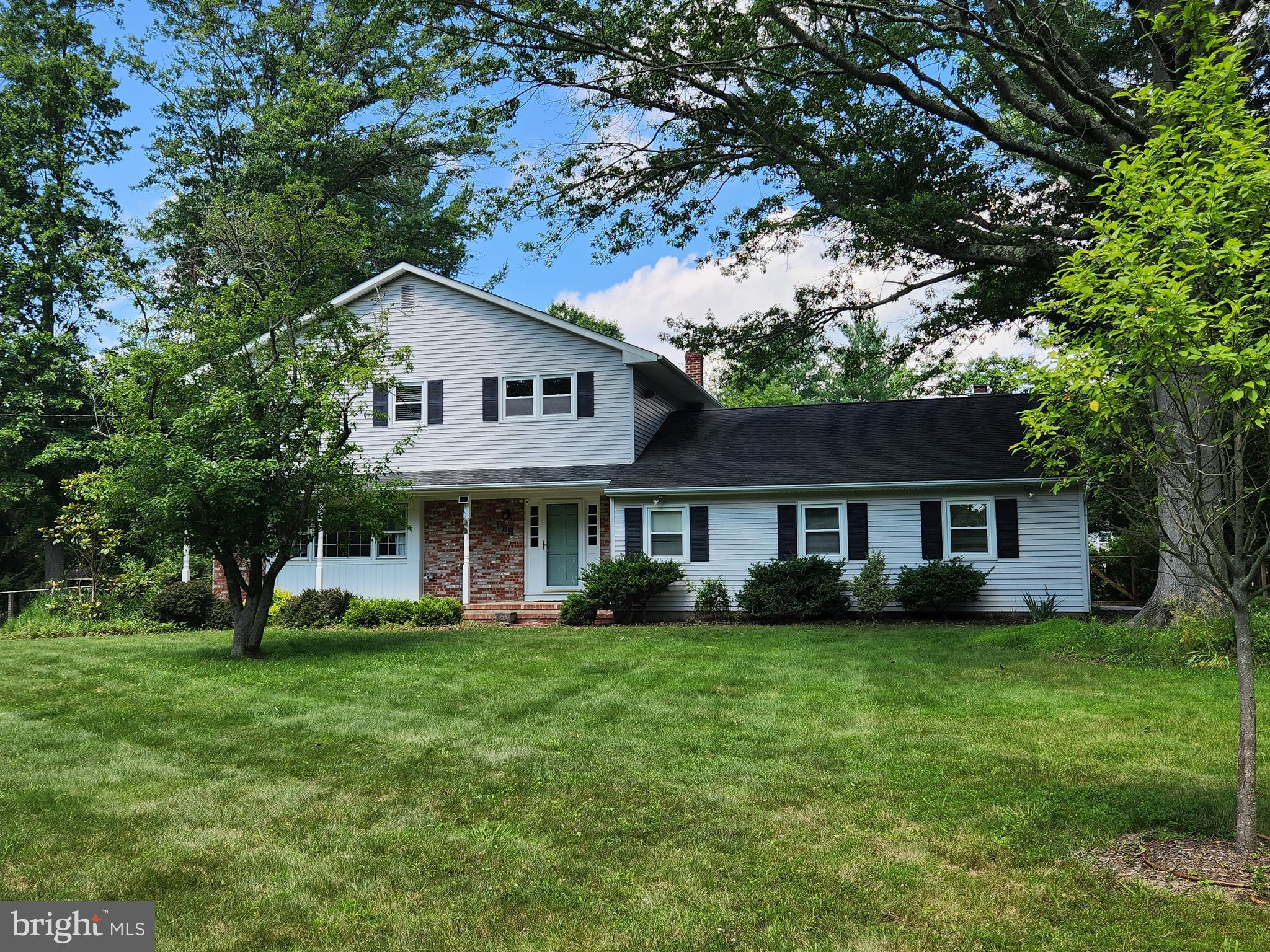 185 SPRING BEAUTY DRIVE