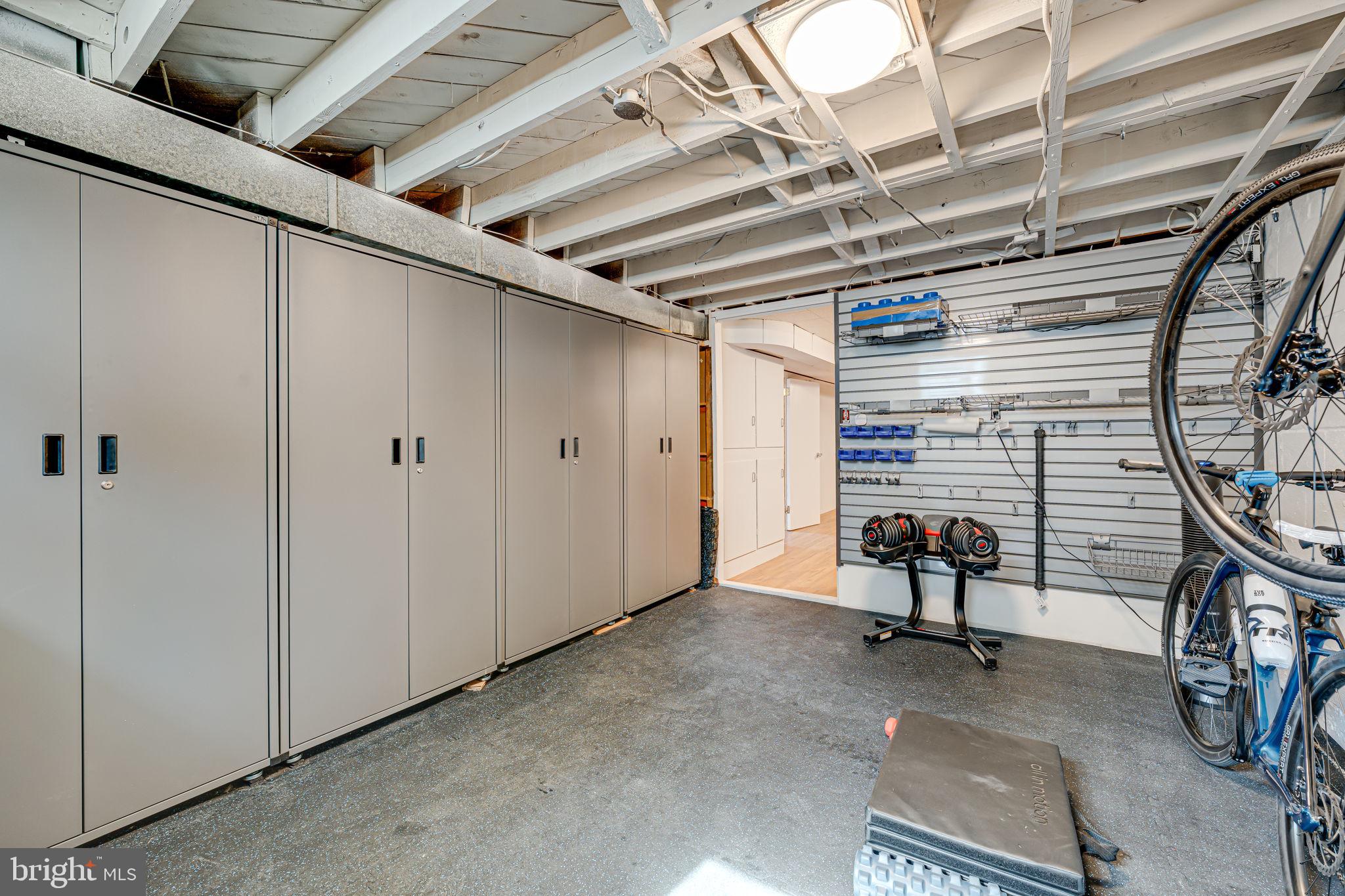 DALECREST - Residential