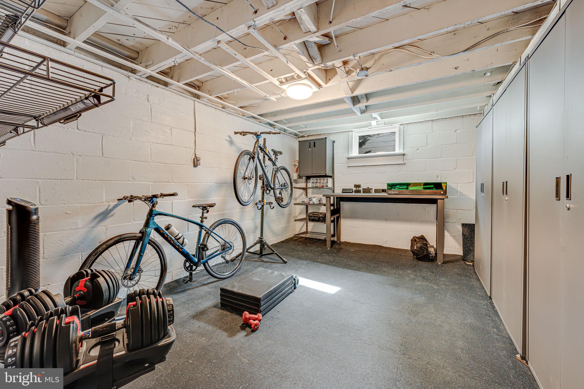 DALECREST - Residential