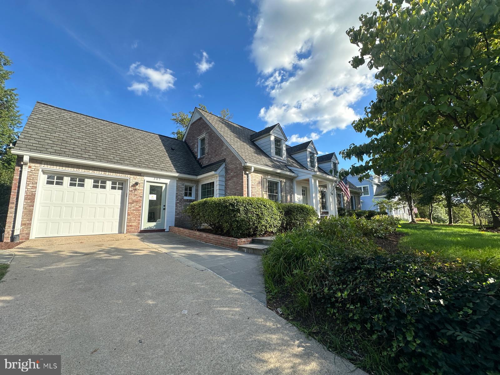 COLLEGE PARK - Residential